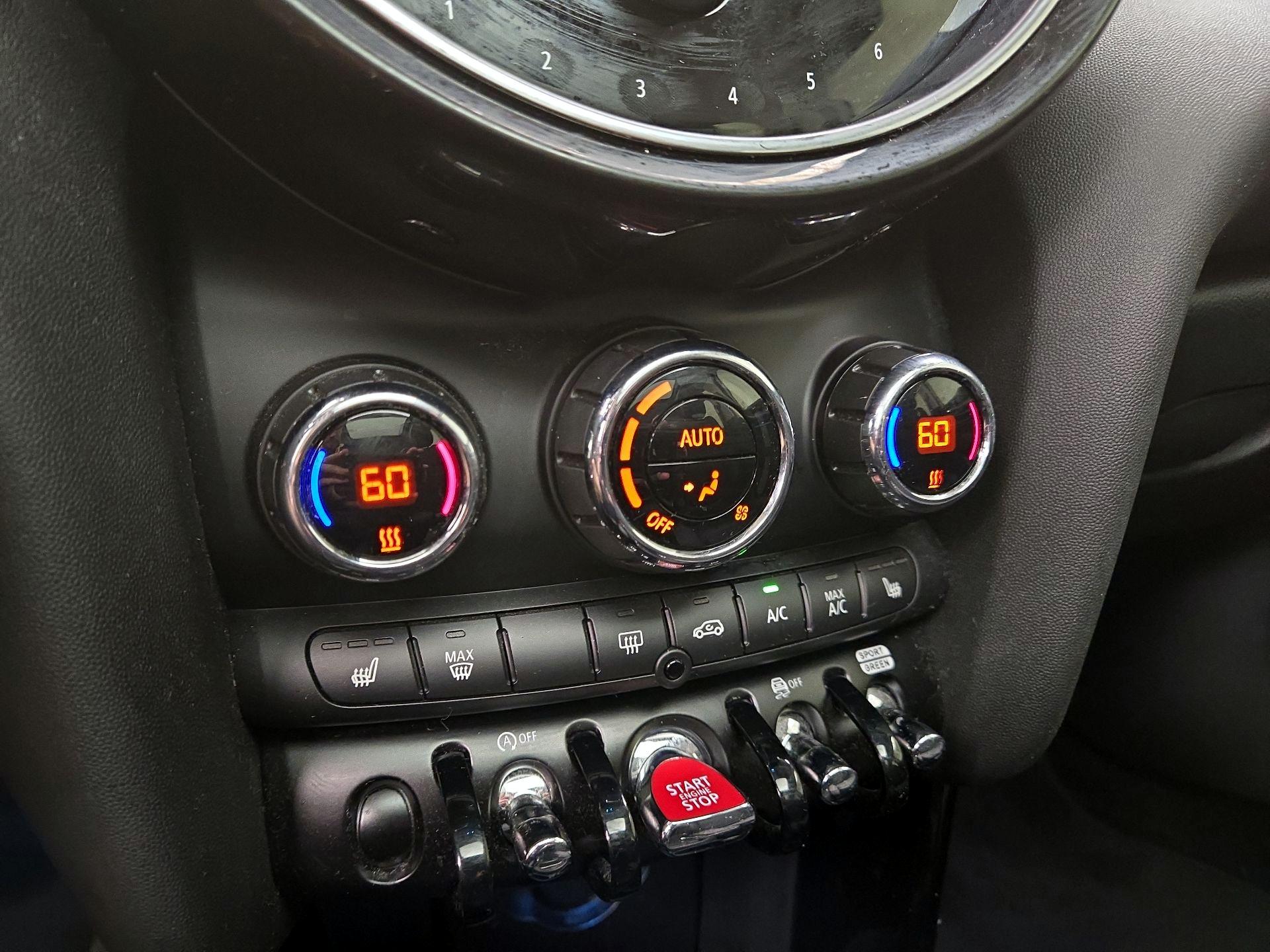 Thumbnail: 2023 MINI Cooper Hardtop - 16