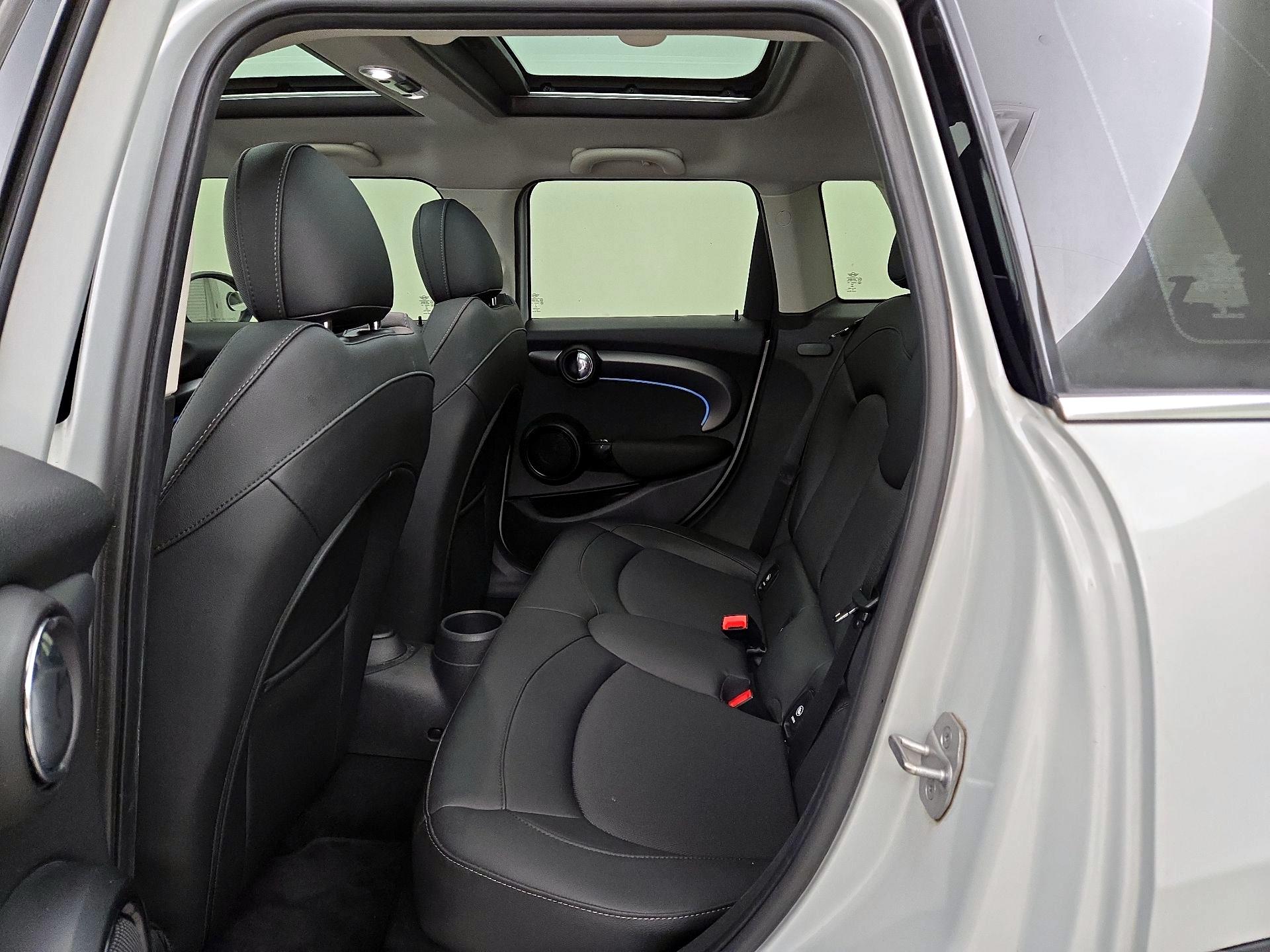 Thumbnail: 2023 MINI Cooper Hardtop - 20