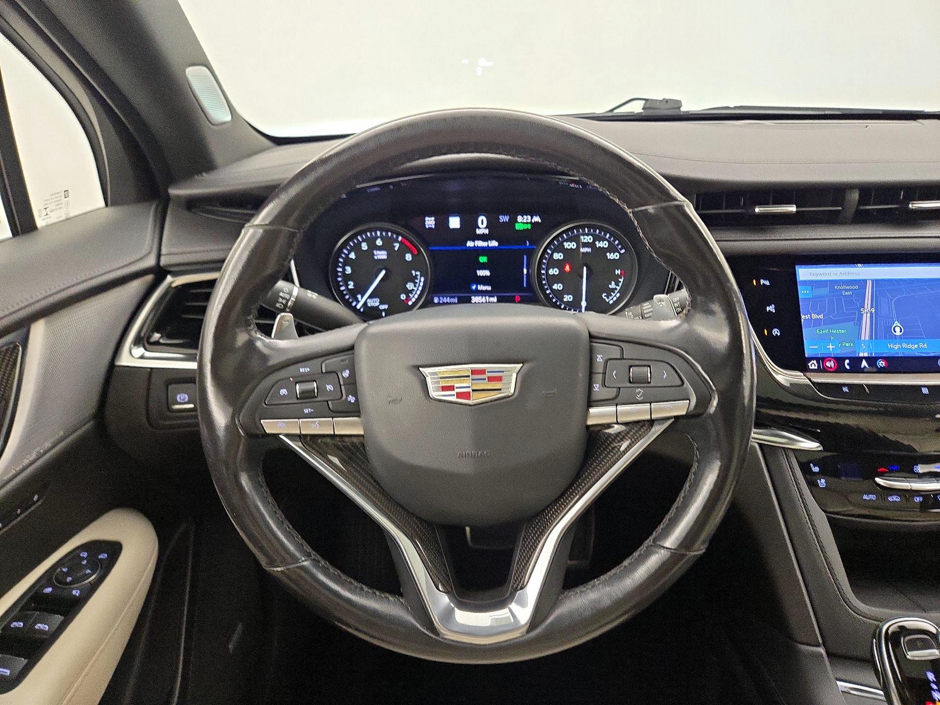 Thumbnail: 2021 Cadillac XT6 - 10