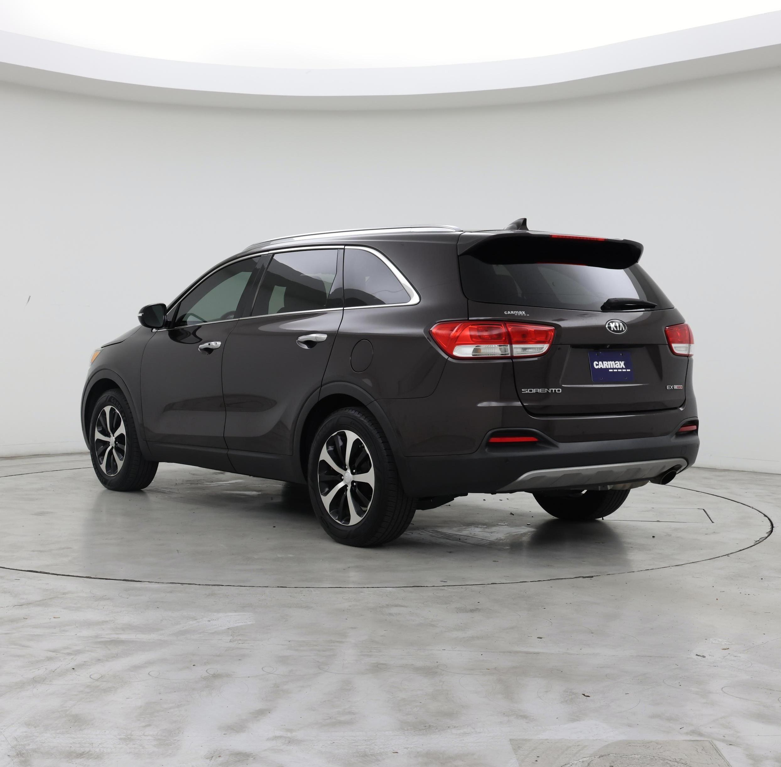 Thumbnail: 2017 Kia Sorento - 2