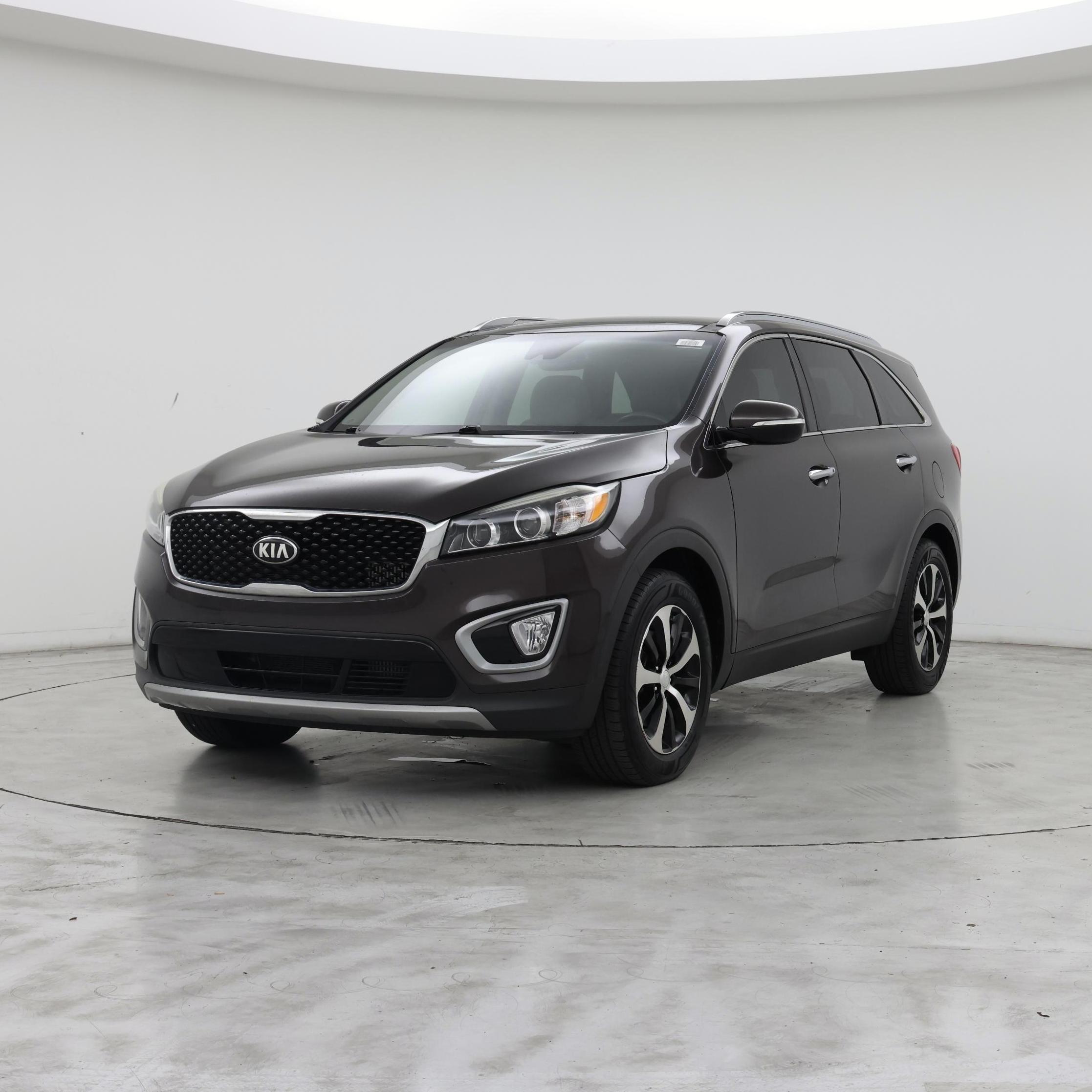 Thumbnail: 2017 Kia Sorento - 4