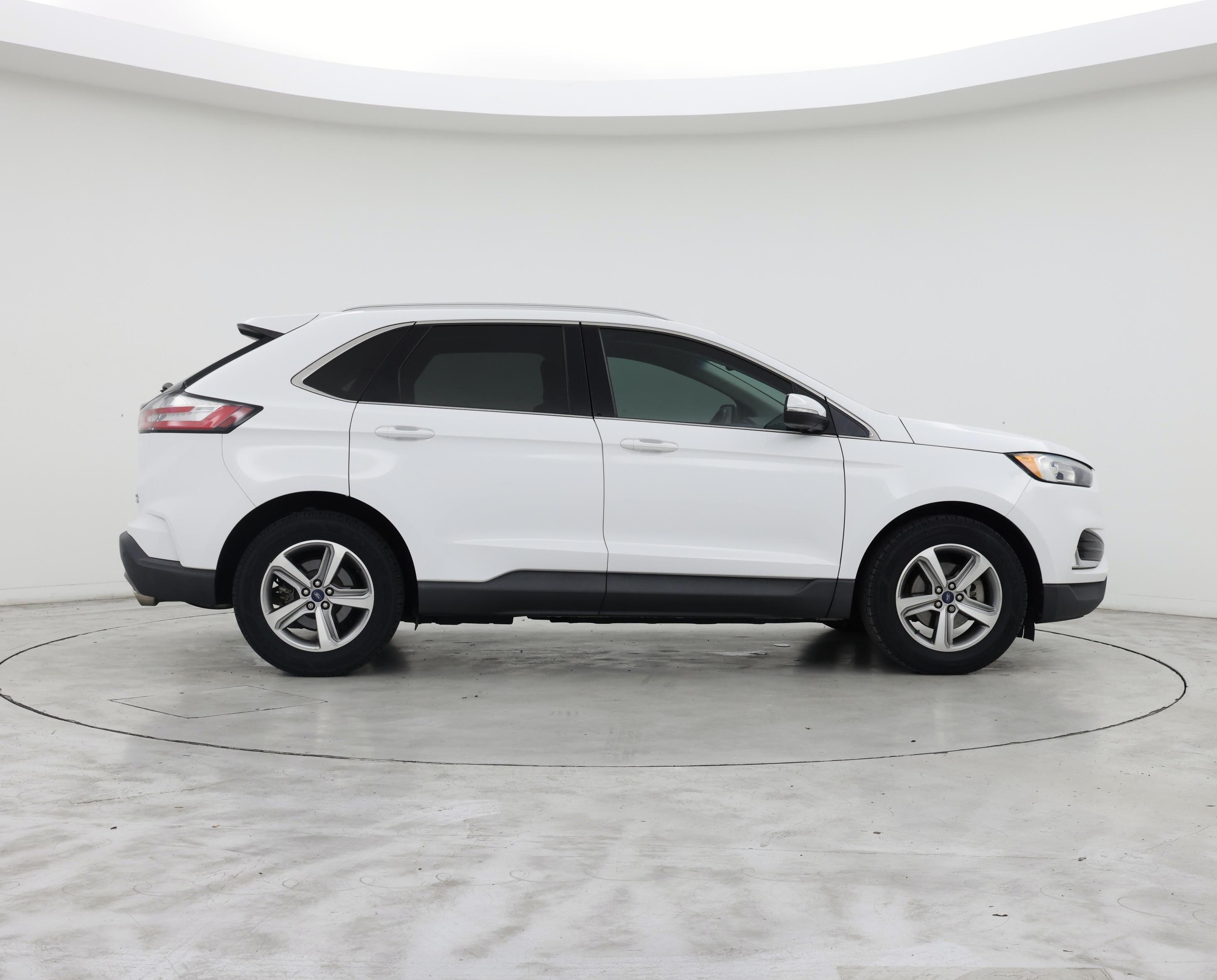 Thumbnail: 2019 Ford Edge - 7