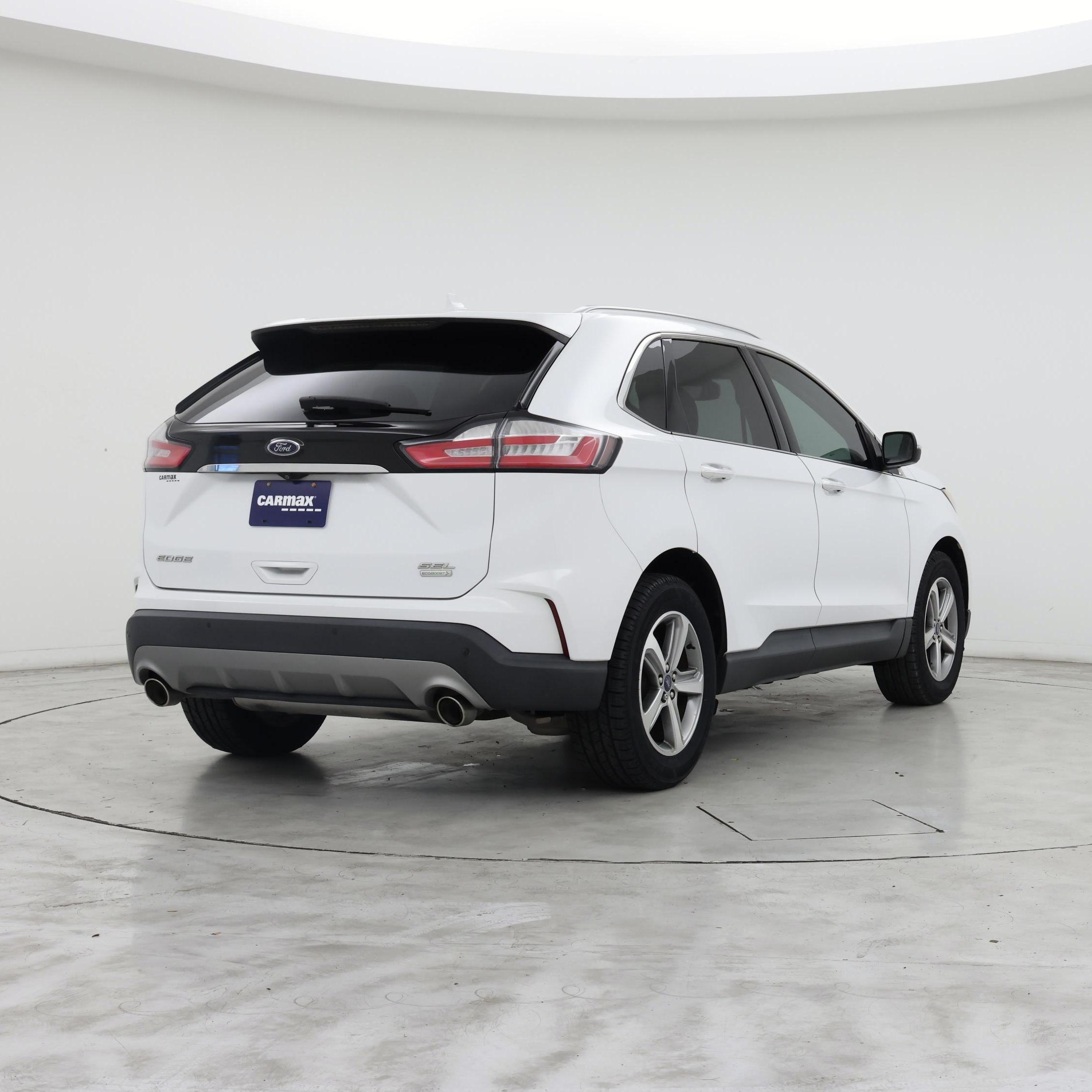 Thumbnail: 2019 Ford Edge - 8