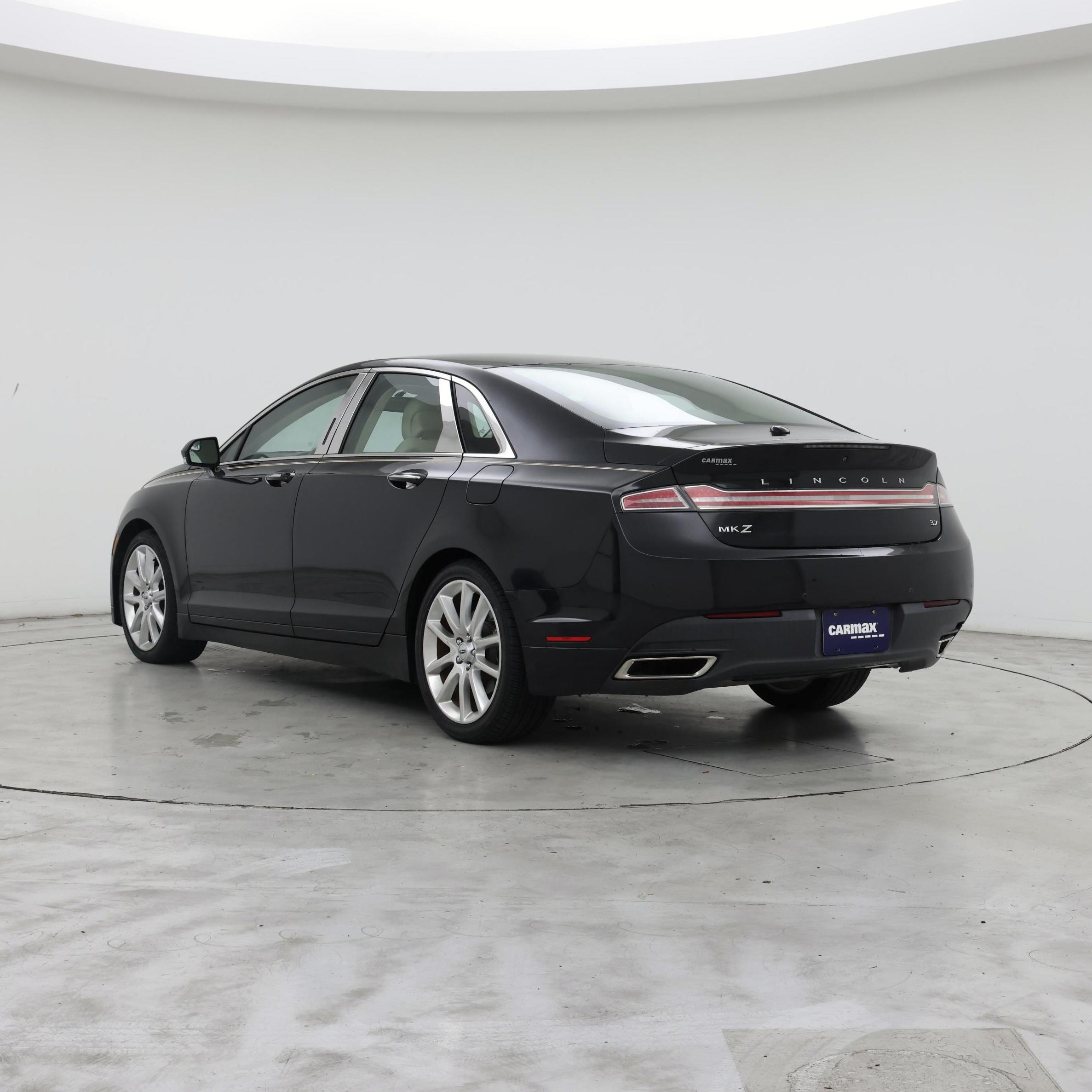 Thumbnail: 2015 Lincoln MKZ - 2