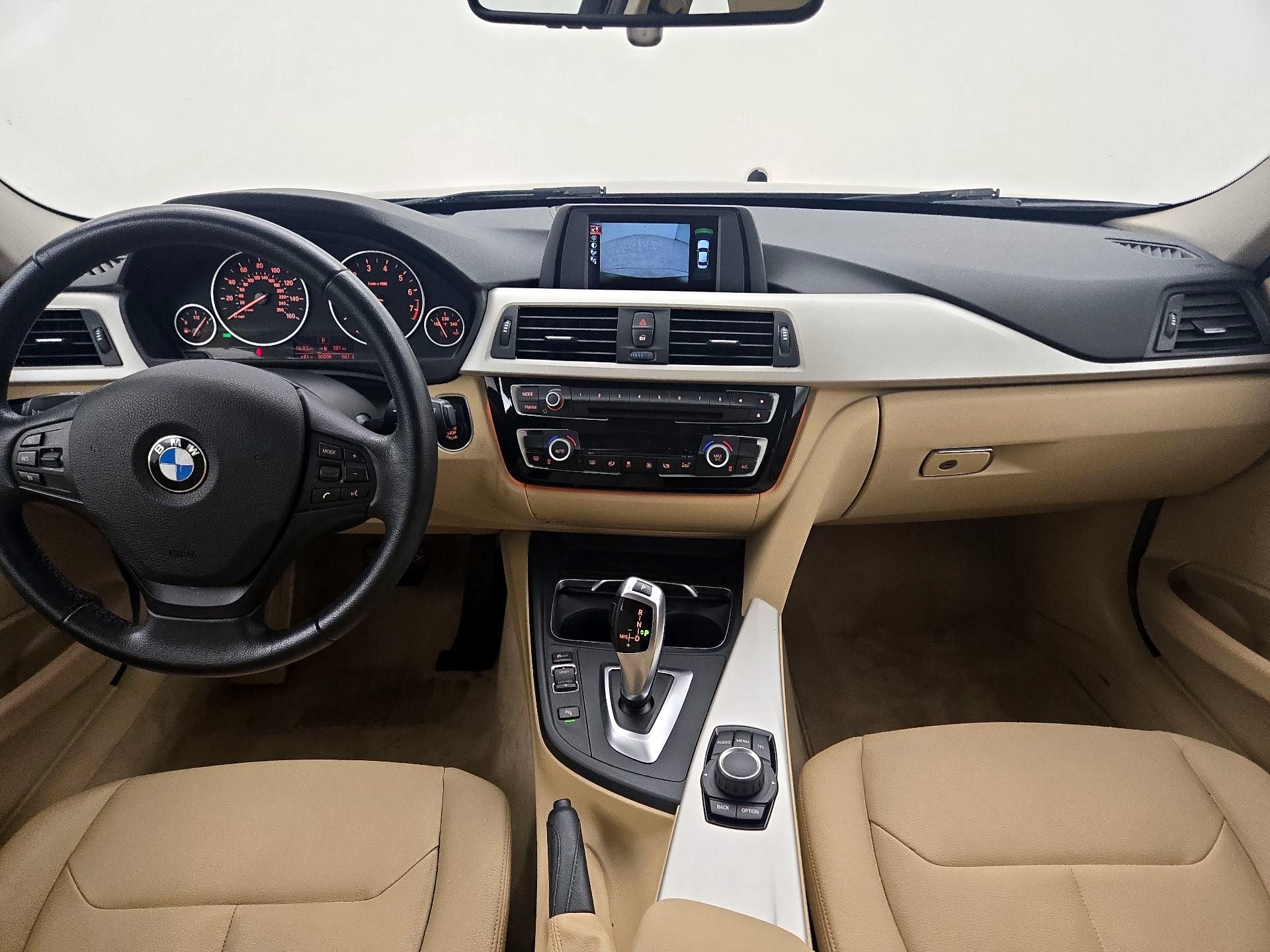 Thumbnail: 2016 BMW 3 Series - 9