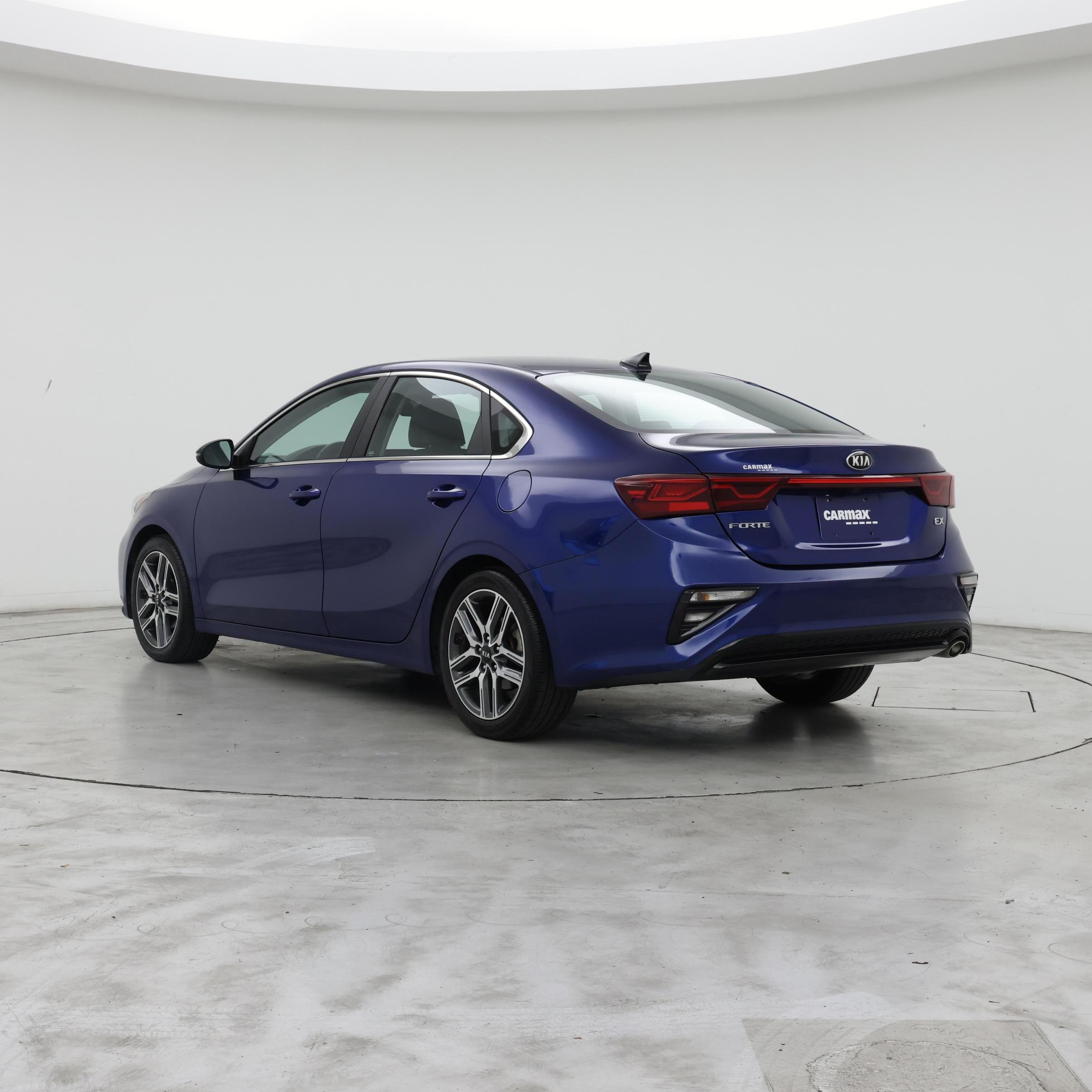 Thumbnail: 2021 Kia Forte - 2