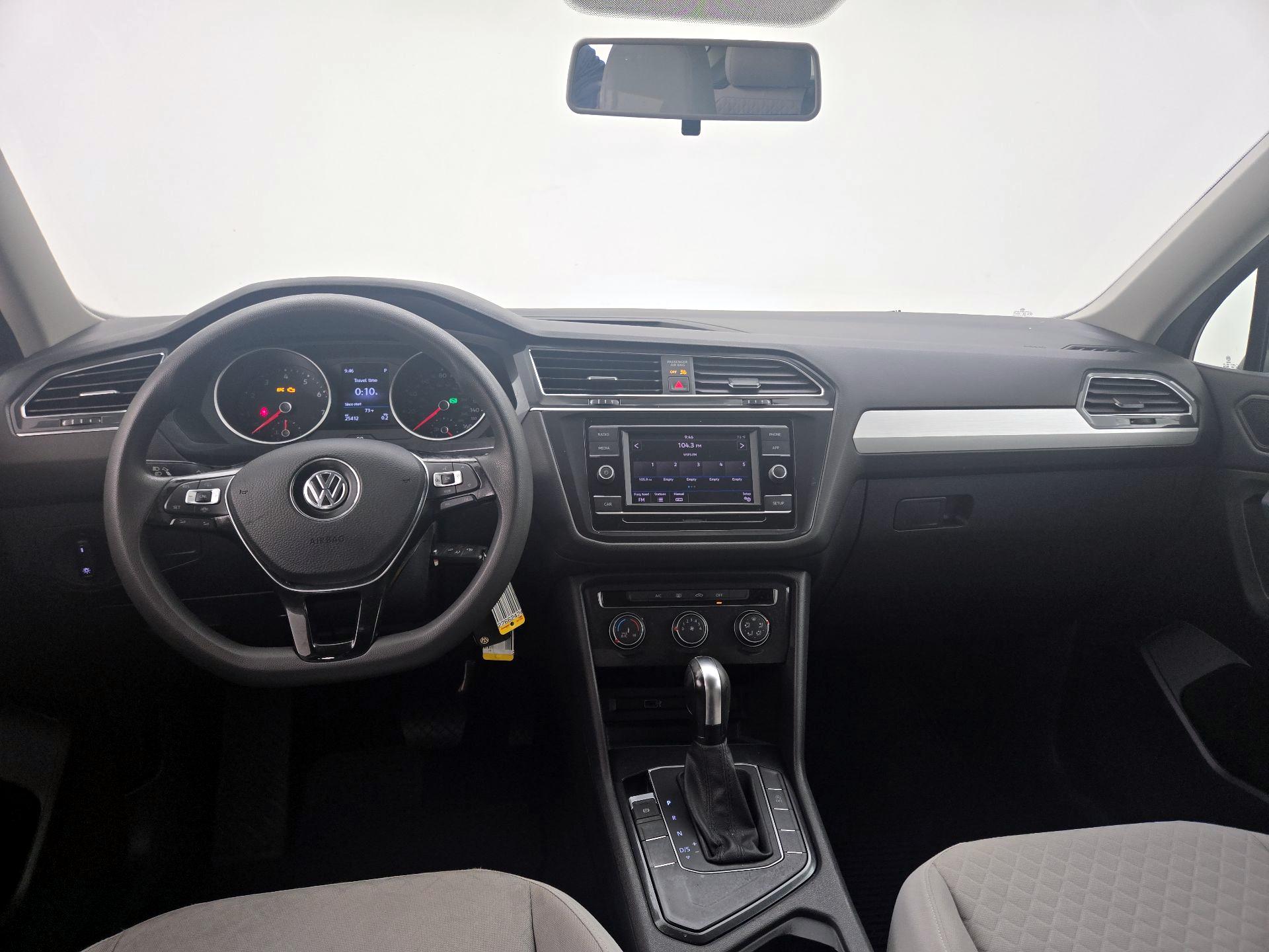 Thumbnail: 2019 Volkswagen Tiguan - 9