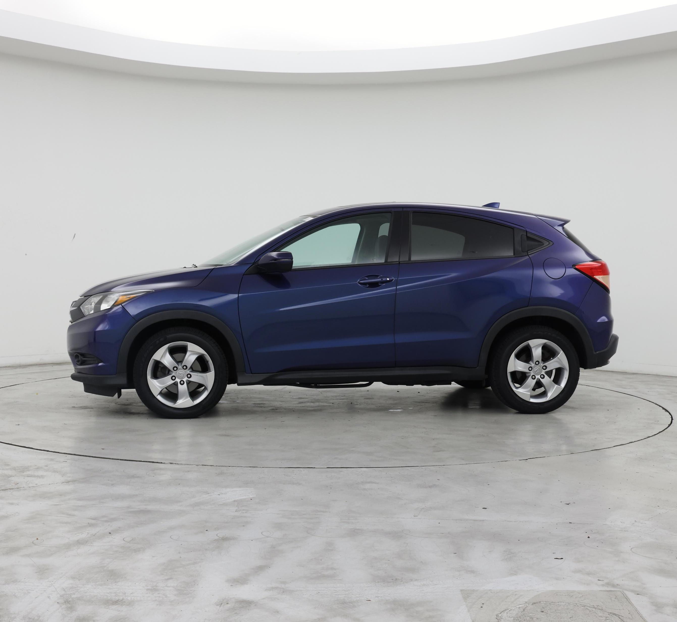 Thumbnail: 2016 Honda HR-V - 3