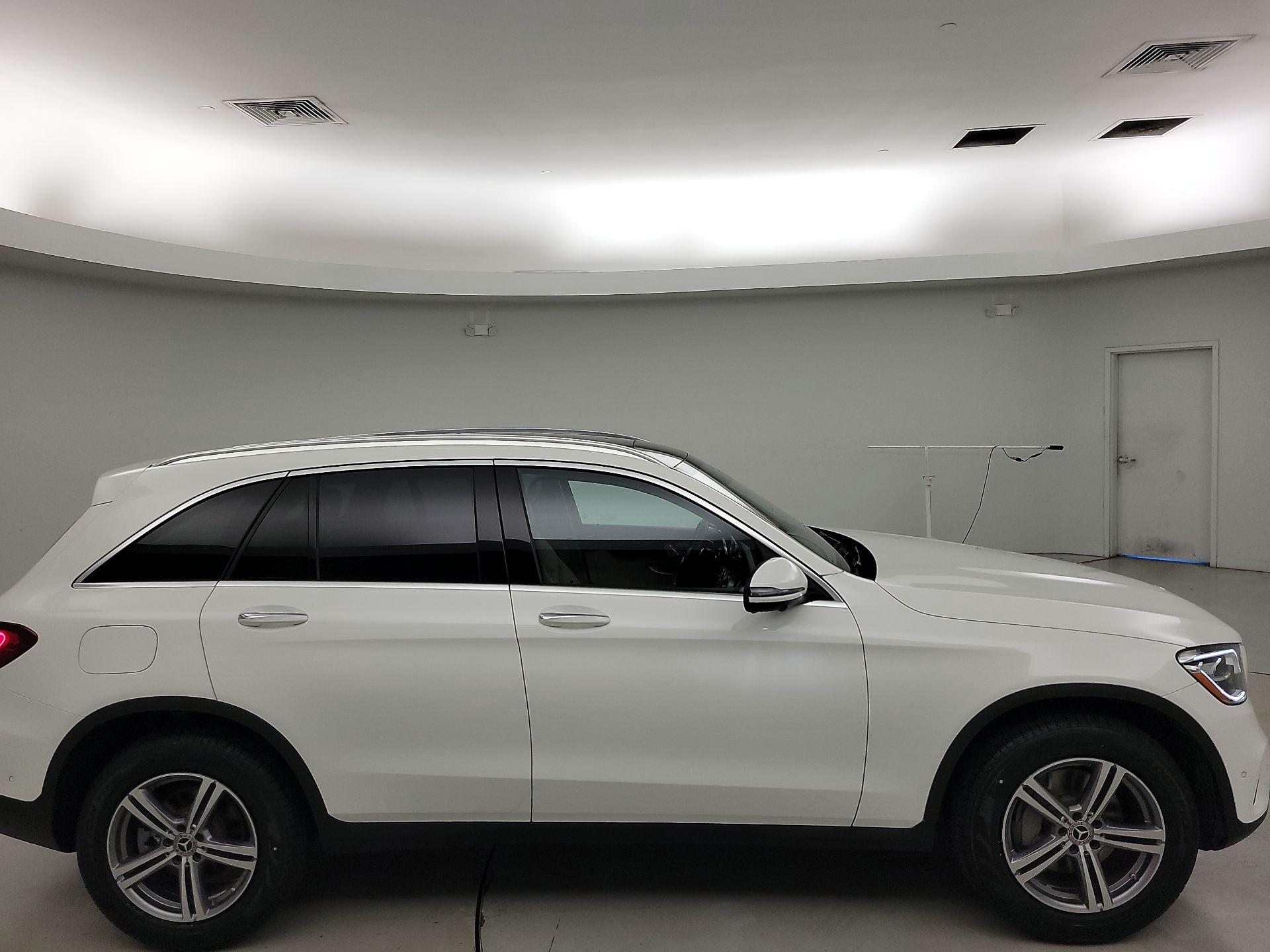 Thumbnail: 2022 Mercedes-Benz GLC - 4