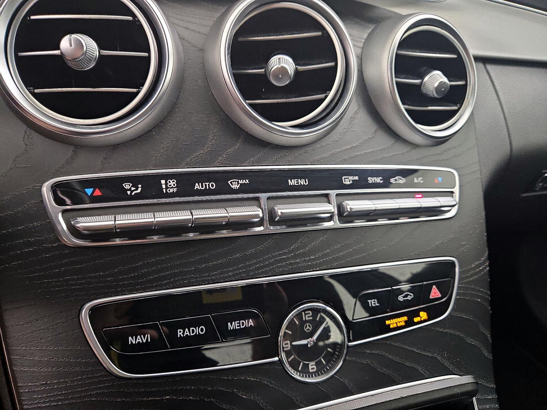 Thumbnail: 2021 Mercedes-Benz C-Class - 16