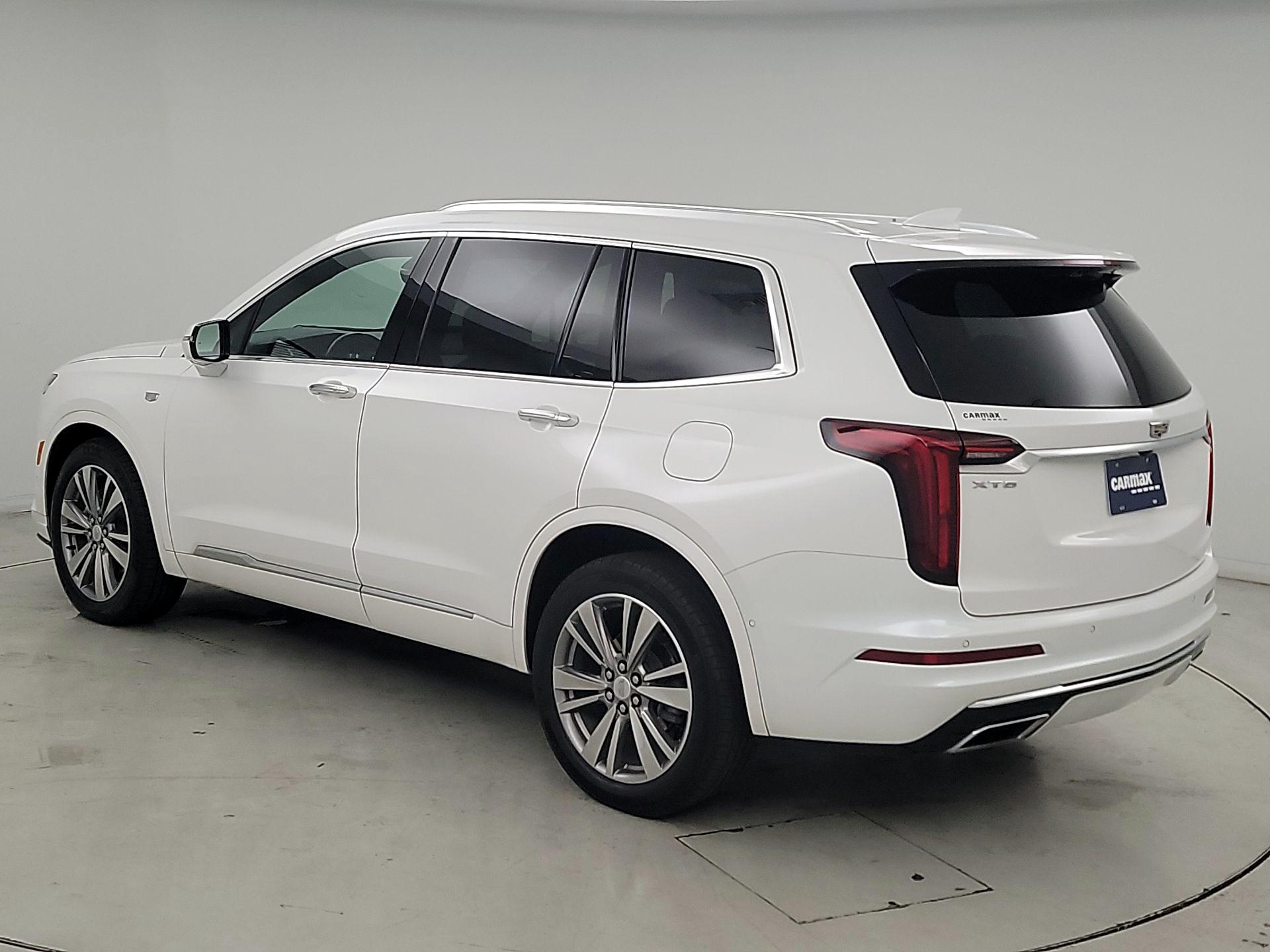 Thumbnail: 2022 Cadillac XT6 - 7