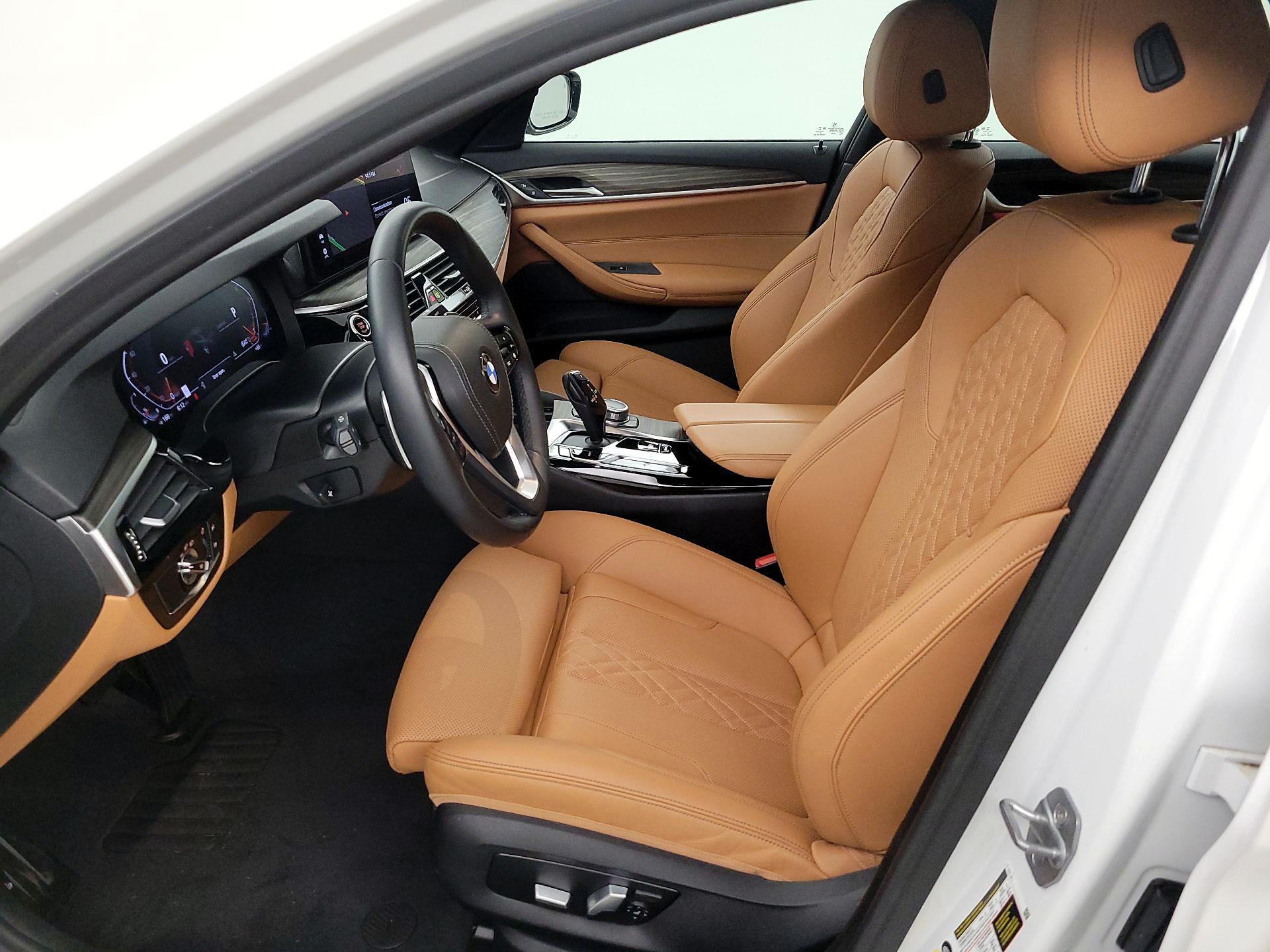Thumbnail: 2022 BMW 5 Series - 9