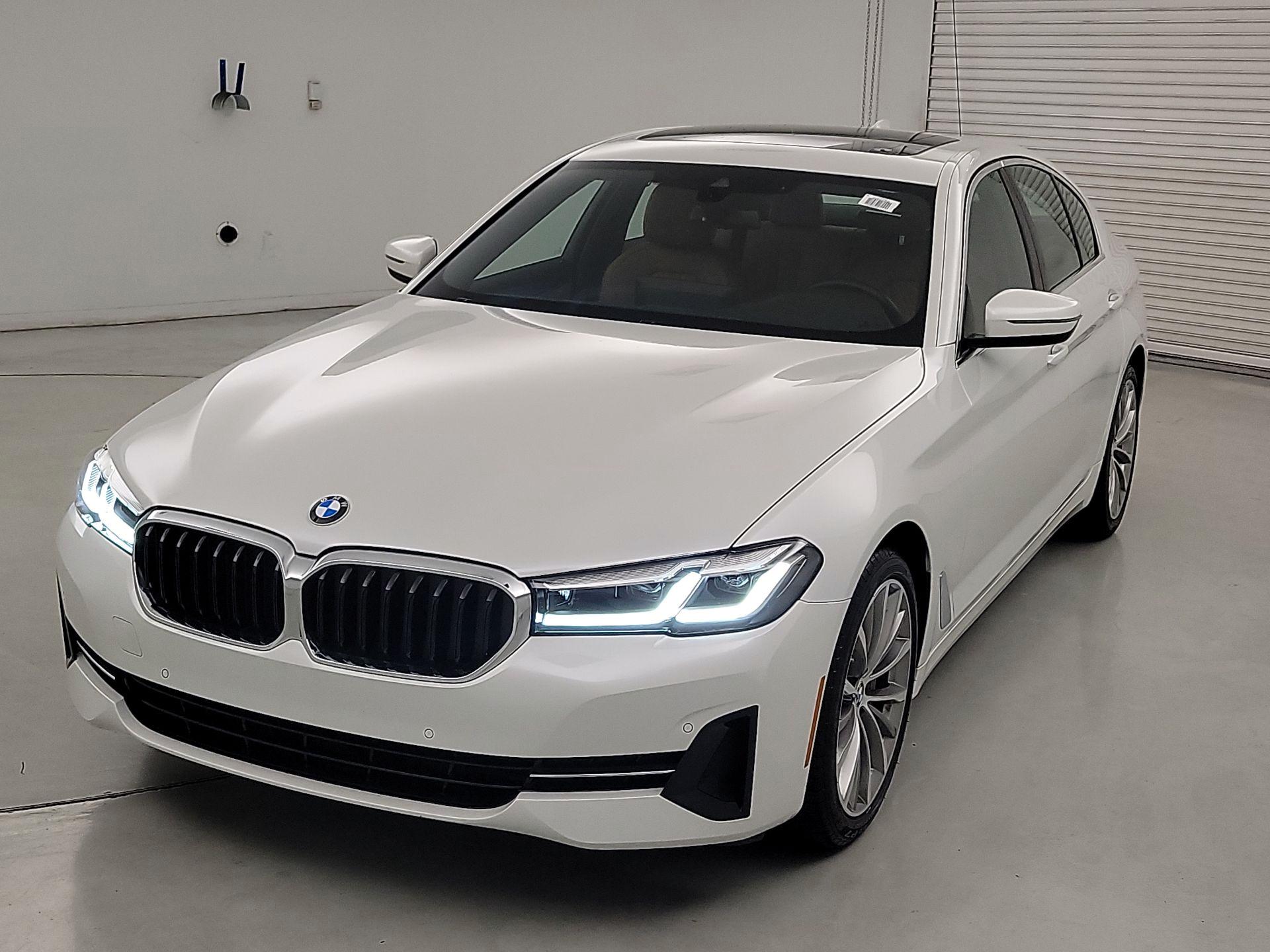 Thumbnail: 2022 BMW 5 Series - 3
