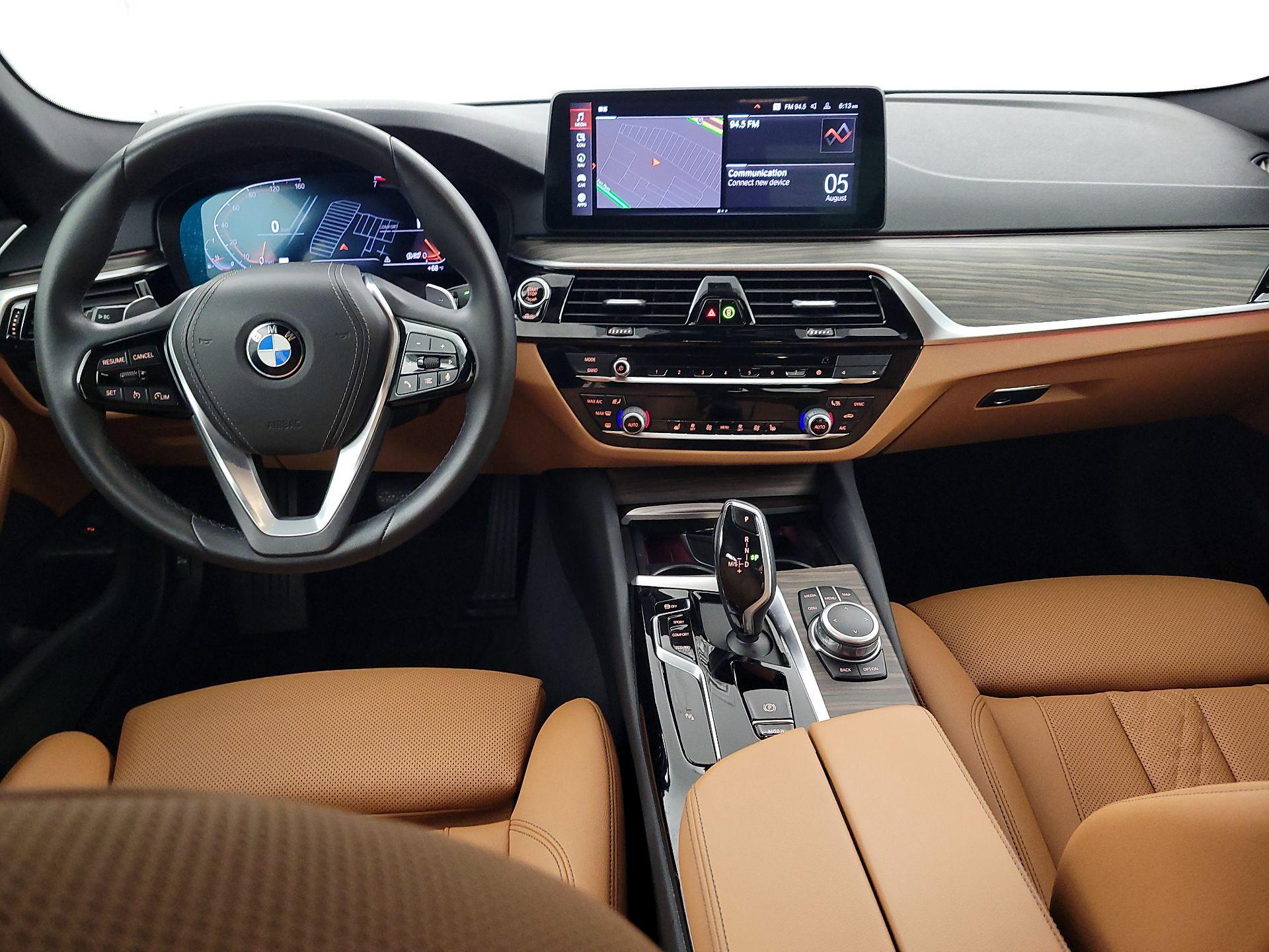 Thumbnail: 2022 BMW 5 Series - 8