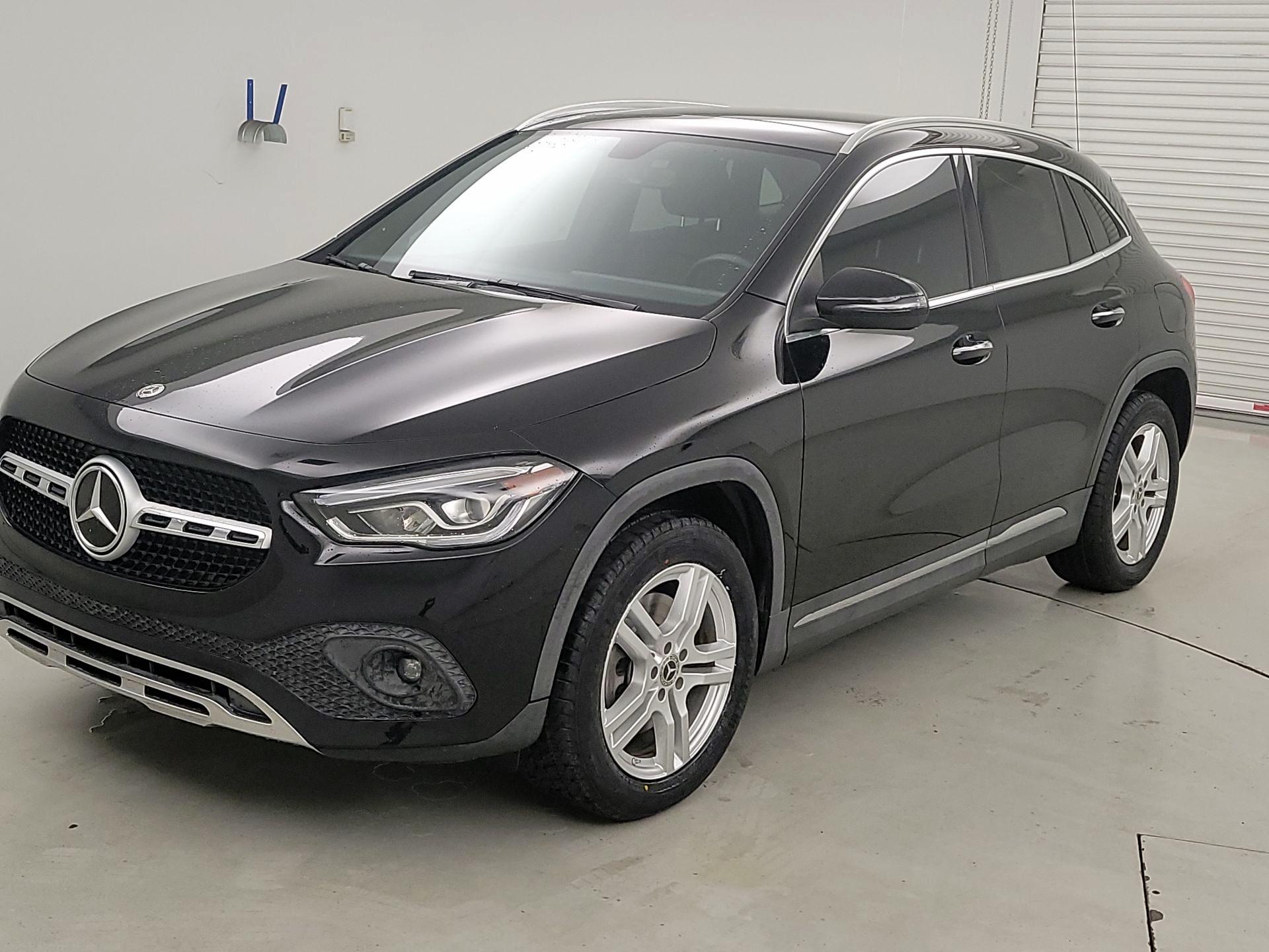 Thumbnail: 2021 Mercedes-Benz GLA - 3