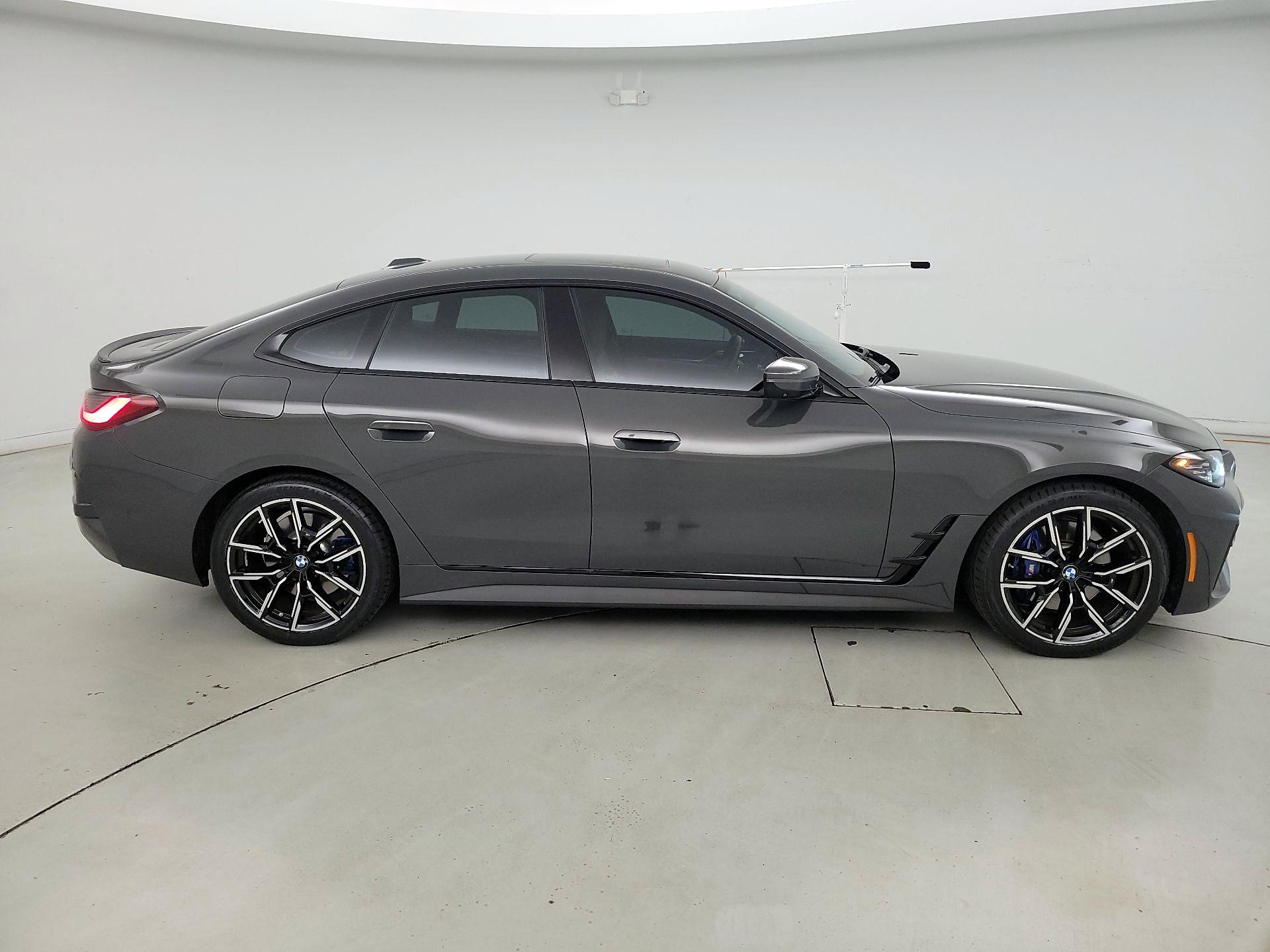Thumbnail: 2022 BMW 4 Series - 4