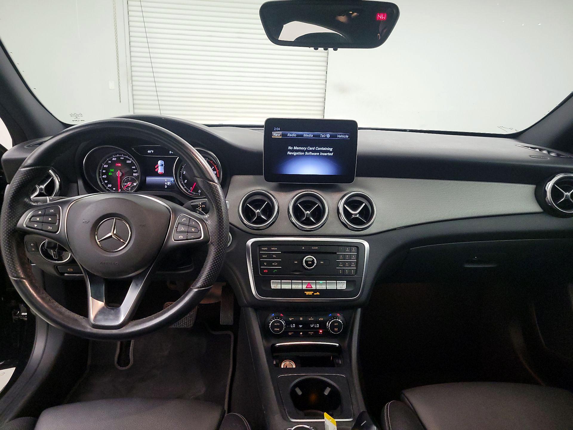 Thumbnail: 2020 Mercedes-Benz GLA - 9