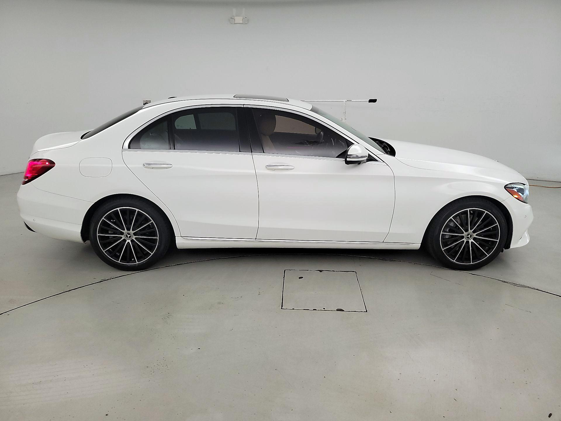 Thumbnail: 2021 Mercedes-Benz C-Class - 4