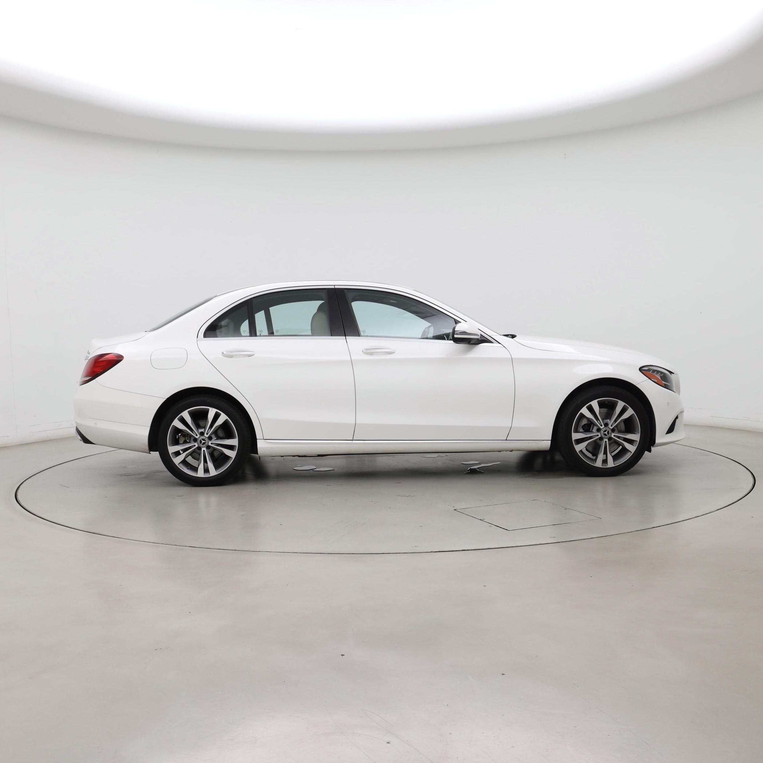 Thumbnail: 2021 Mercedes-Benz C-Class - 7