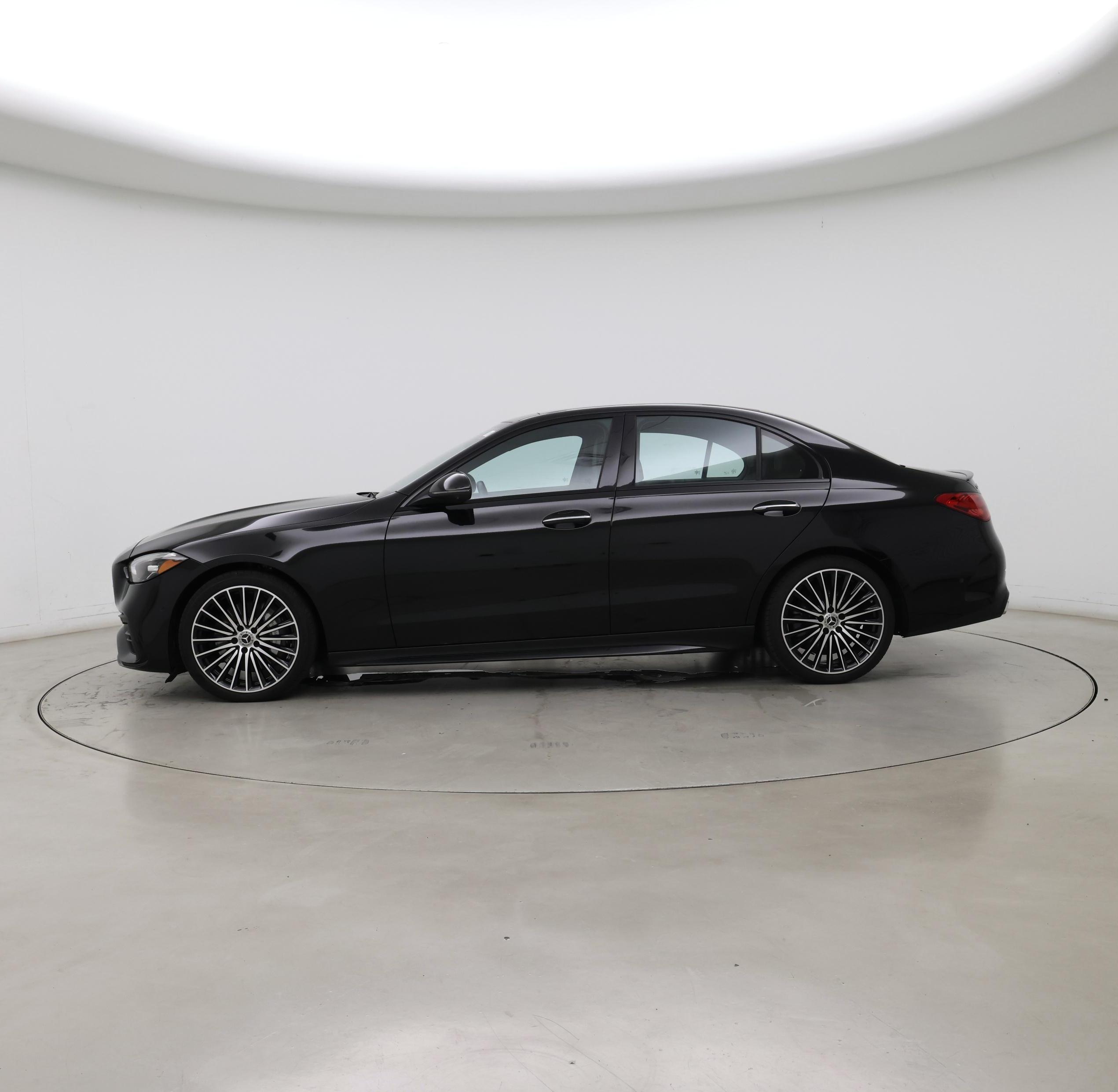 Thumbnail: 2023 Mercedes-Benz C-Class - 3