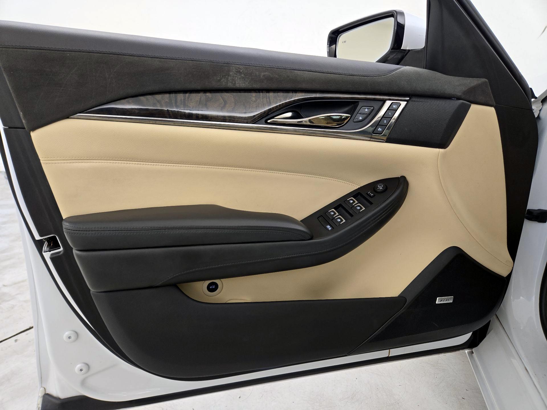 Thumbnail: 2019 Cadillac CTS - 12