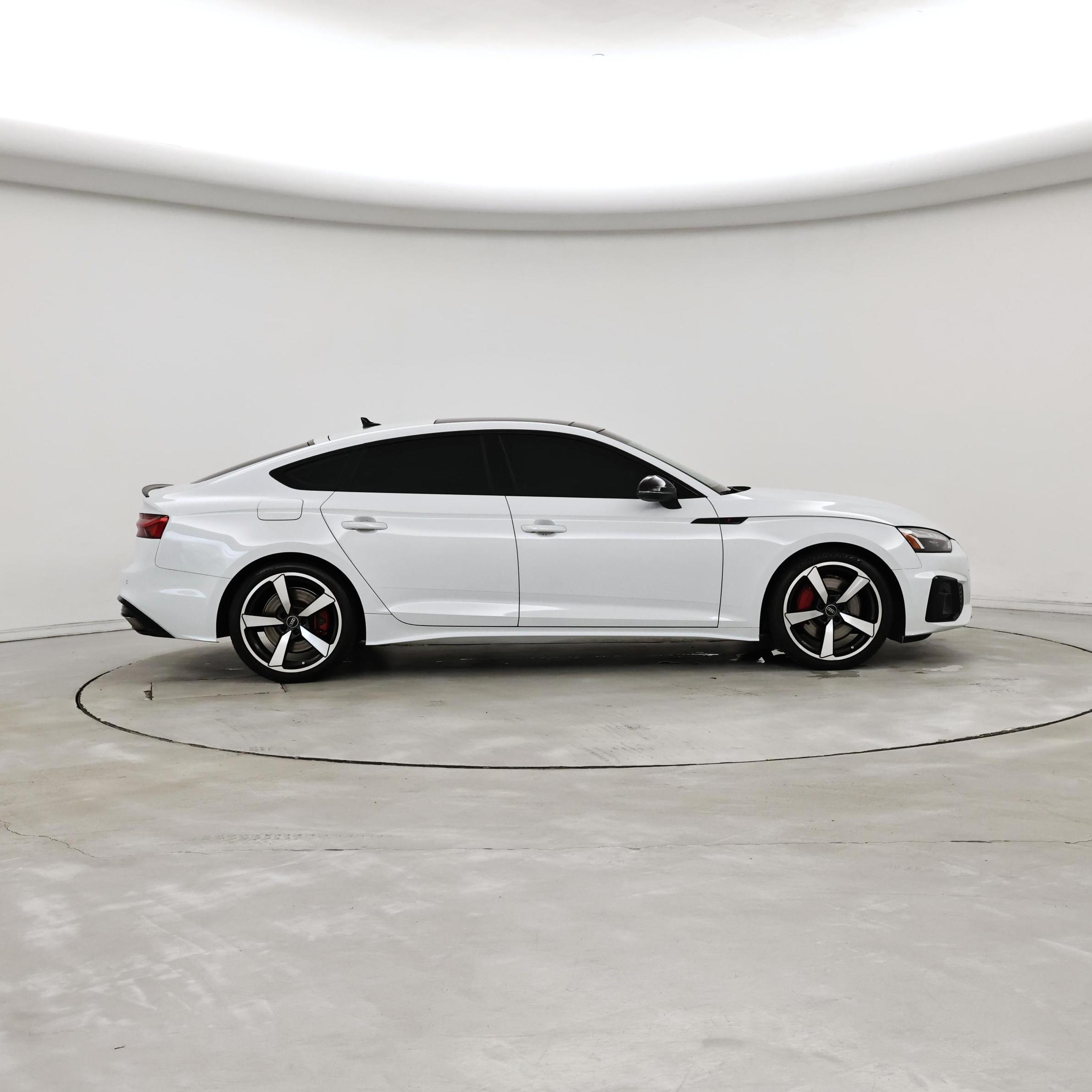Thumbnail: 2023 Audi A5 - 7