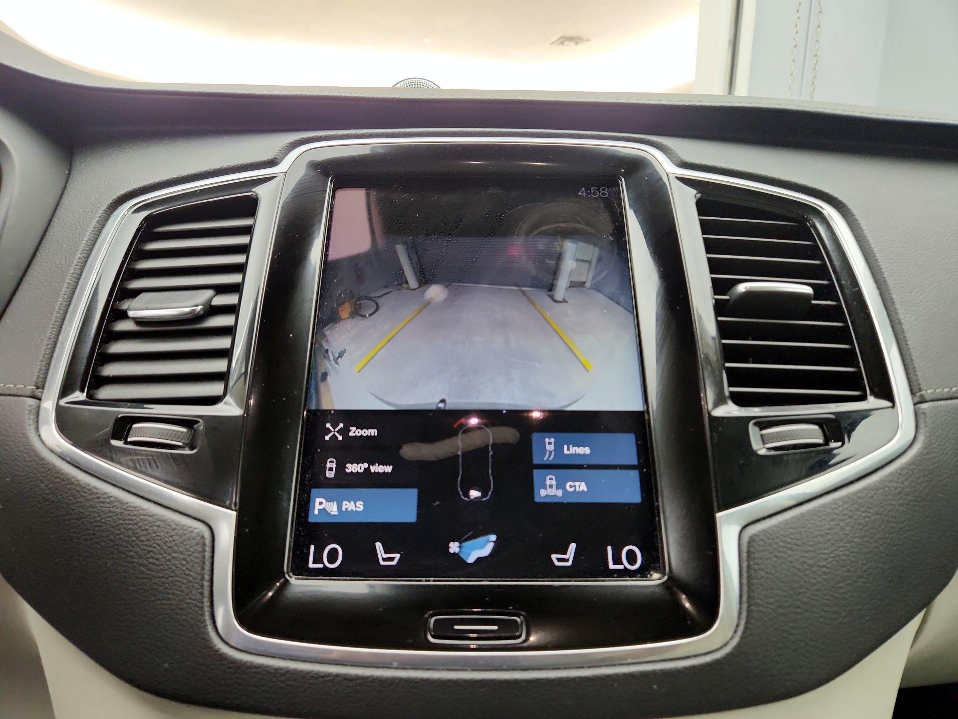 Thumbnail: 2020 Volvo XC90 - 15