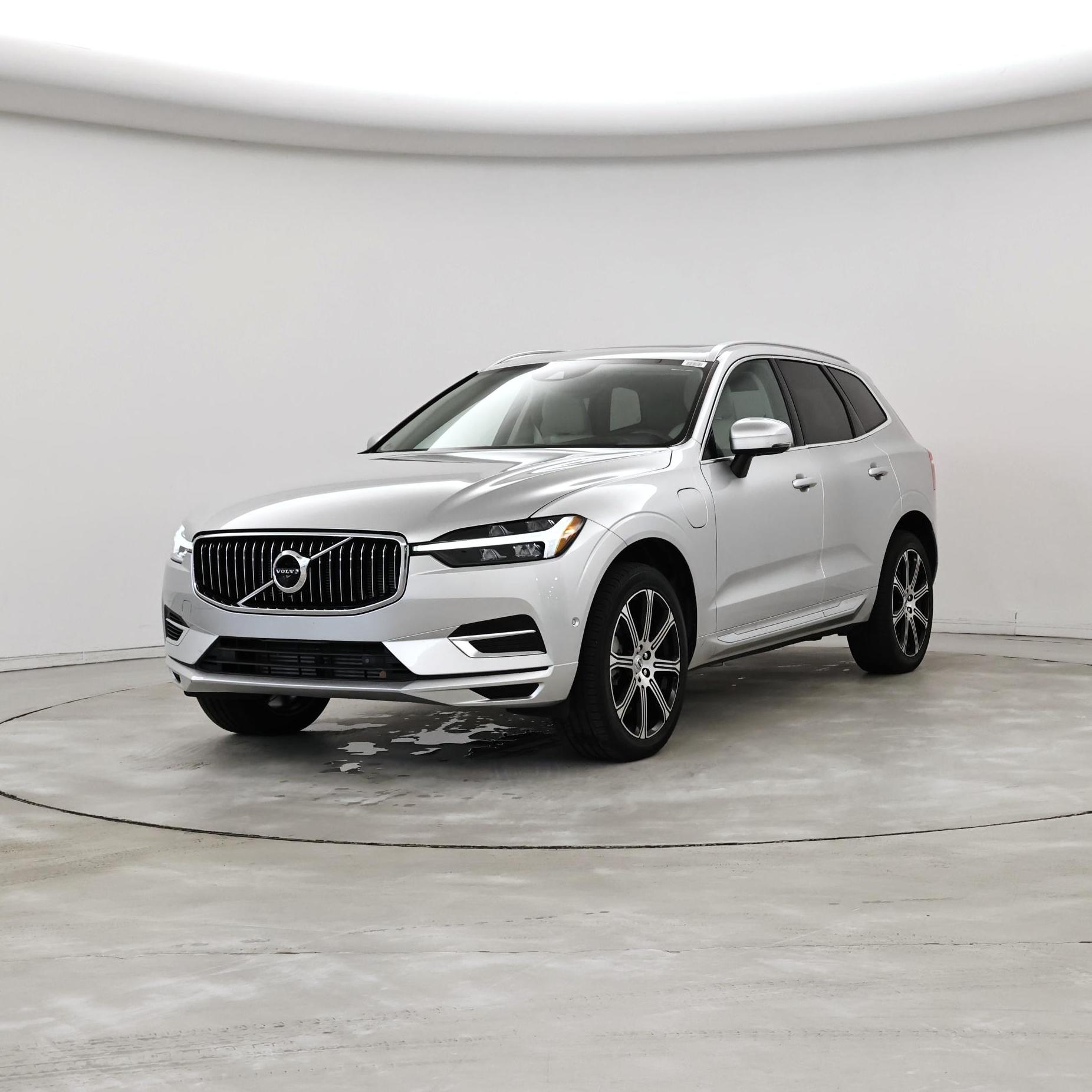Thumbnail: 2021 Volvo XC60 - 4