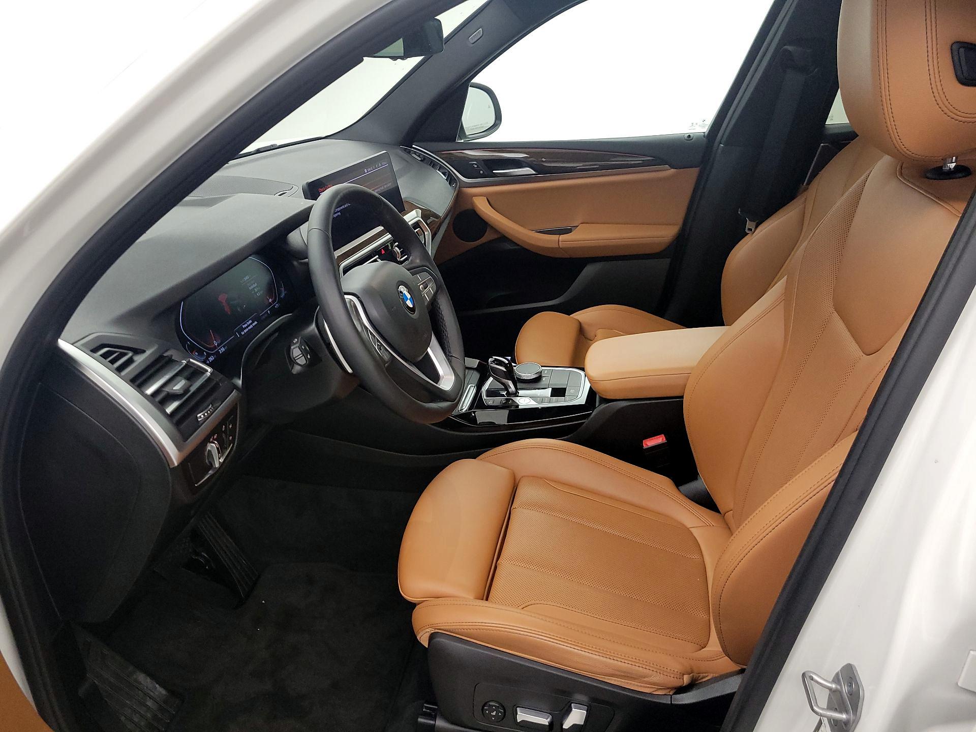 Thumbnail: 2022 BMW X3 - 11