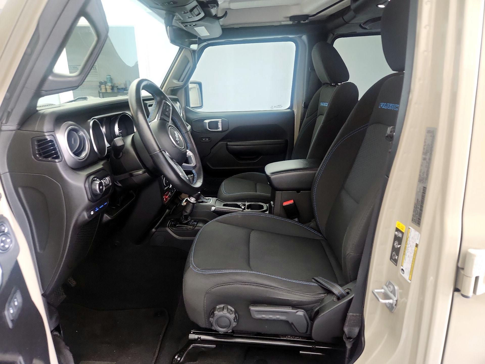 Thumbnail: 2022 Jeep Wrangler - 11