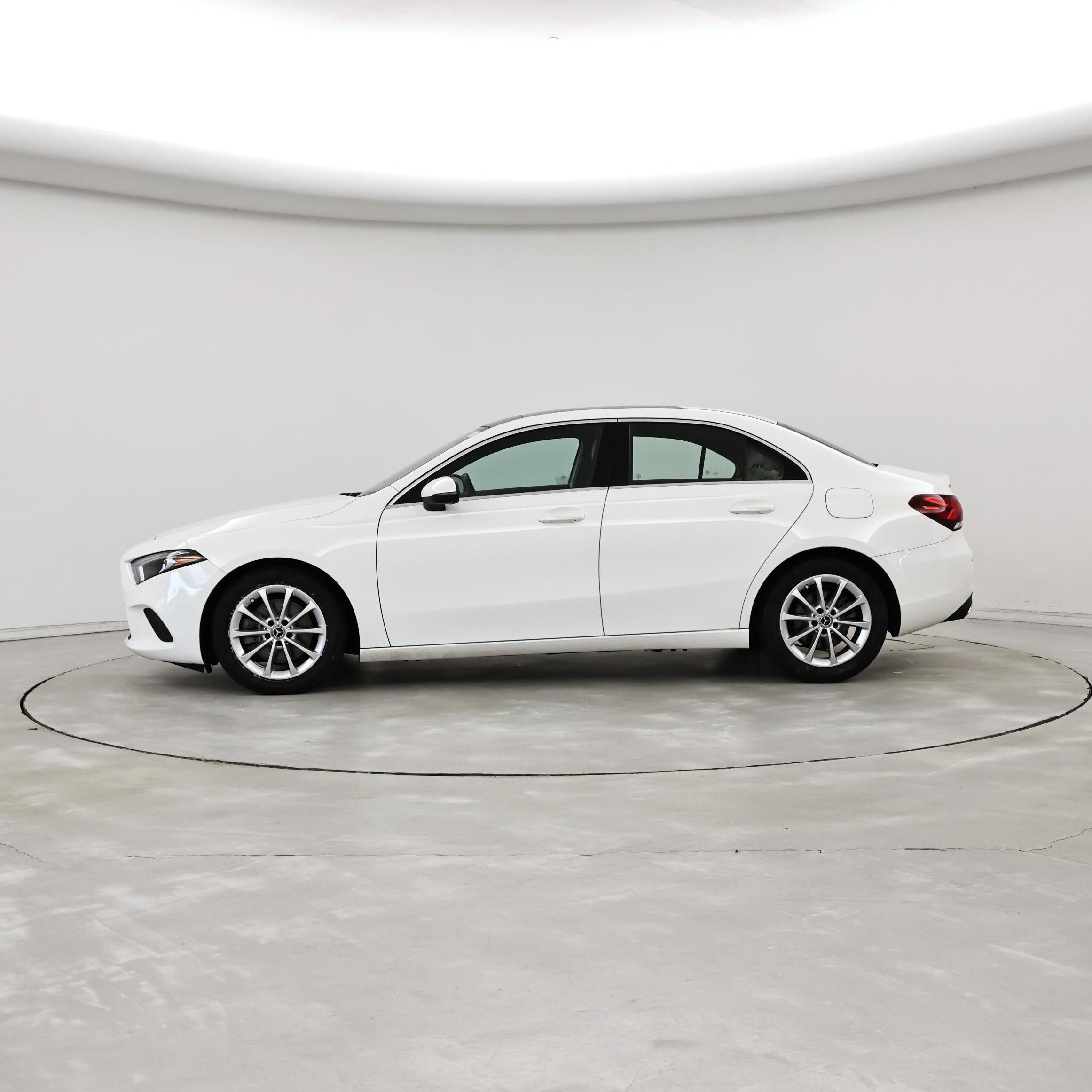 Thumbnail: 2022 Mercedes-Benz A-Class - 3
