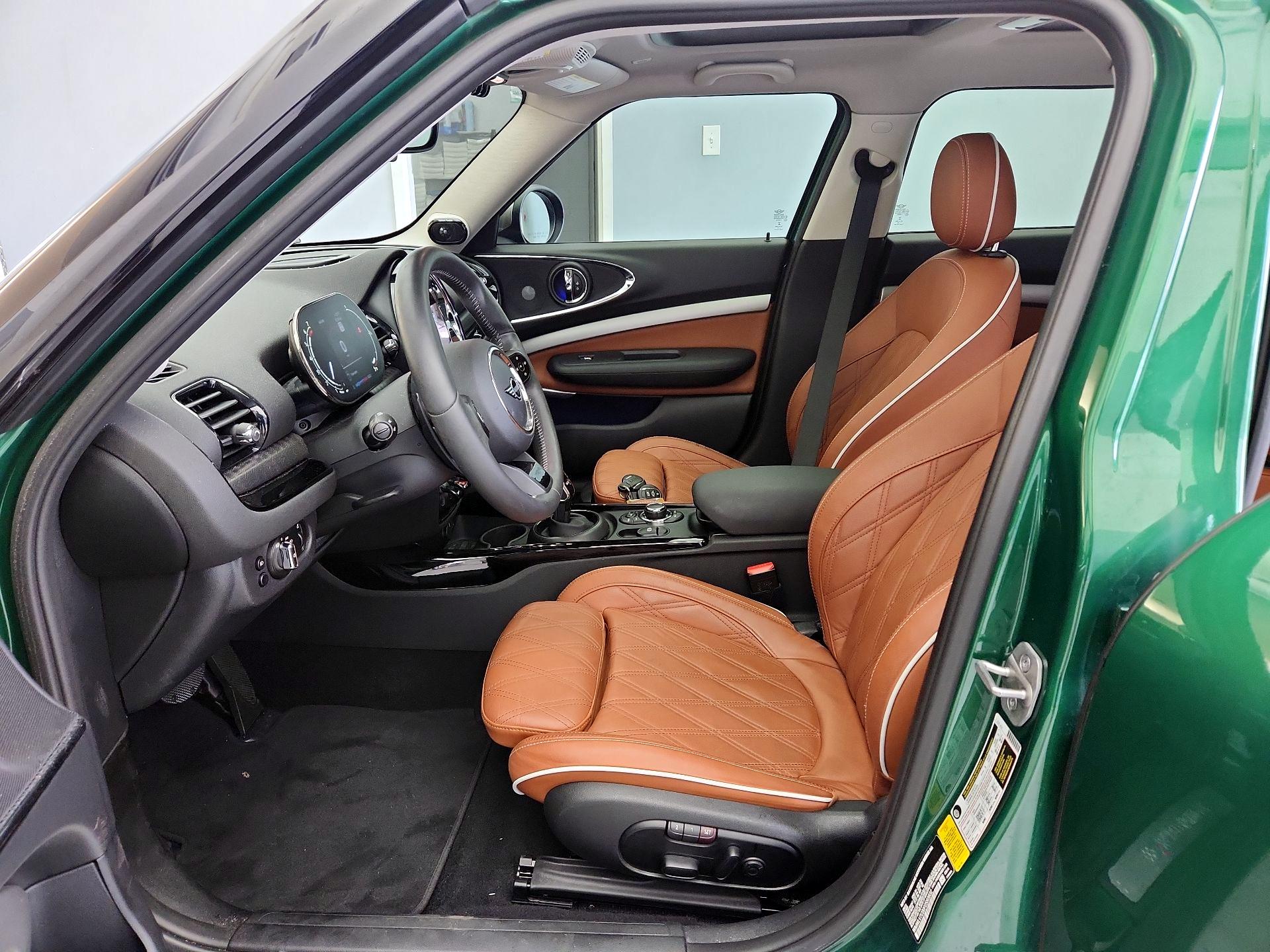 Thumbnail: 2023 MINI Cooper Clubman - 11
