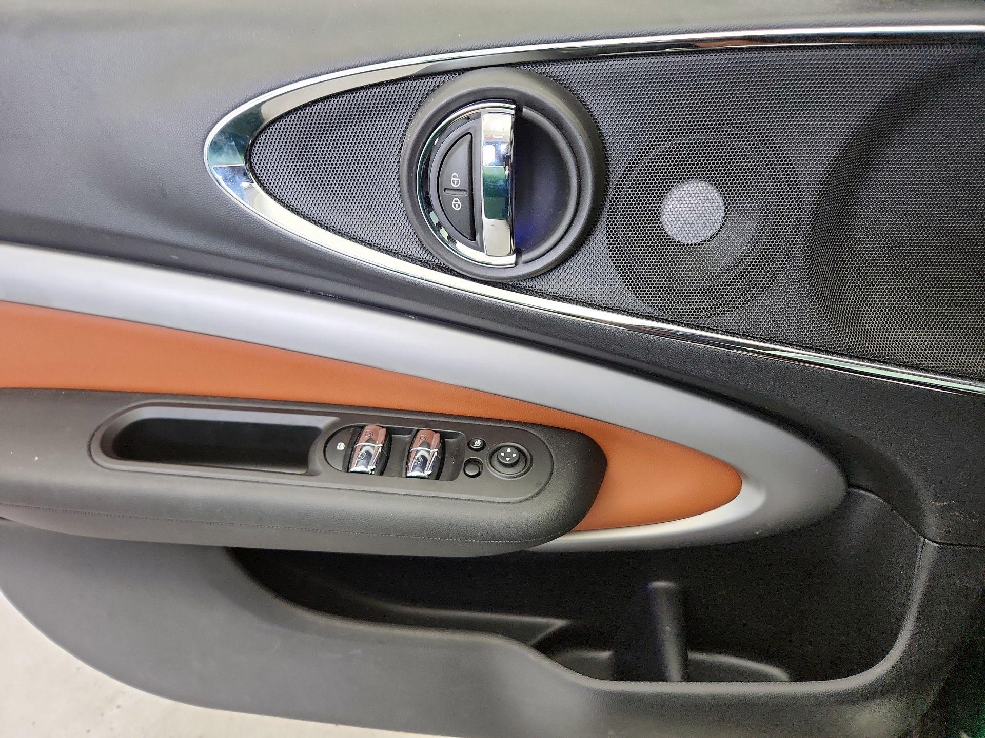Thumbnail: 2023 MINI Cooper Clubman - 12