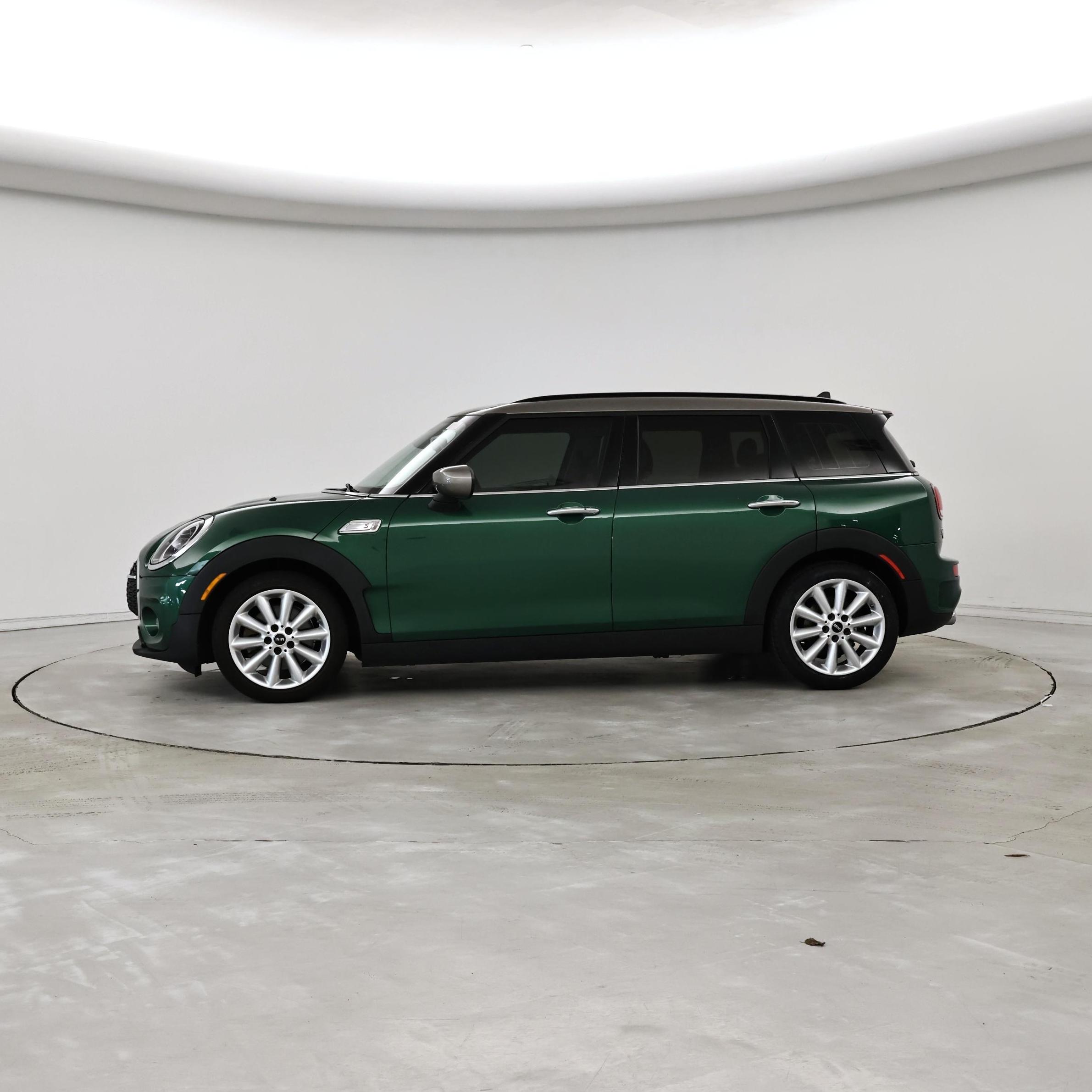 Thumbnail: 2023 MINI Cooper Clubman - 3