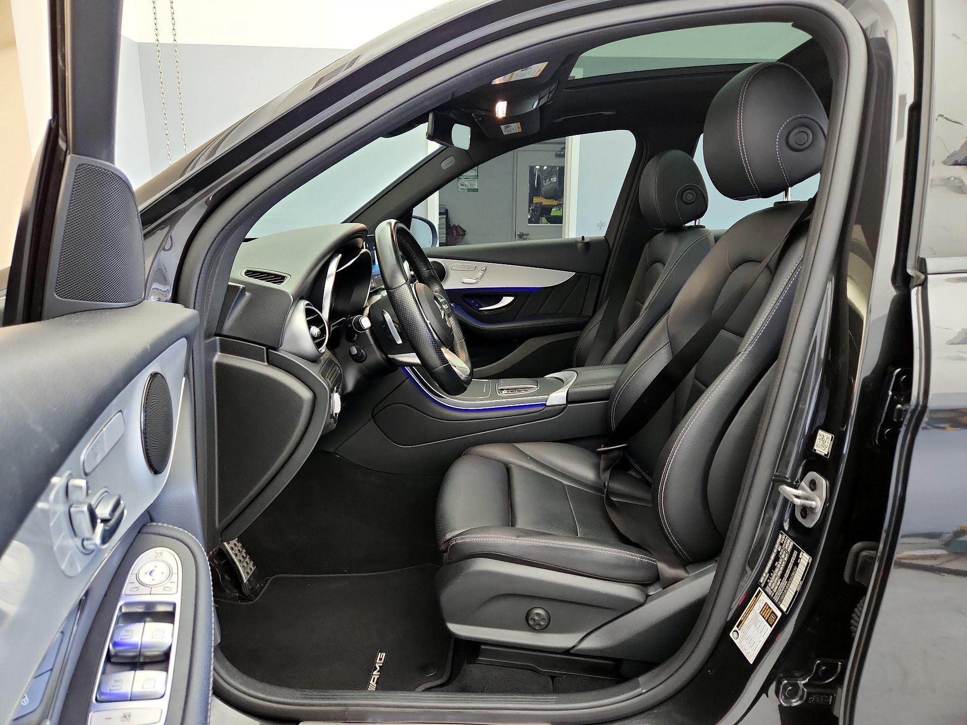 Thumbnail: 2022 Mercedes-Benz GLC - 11