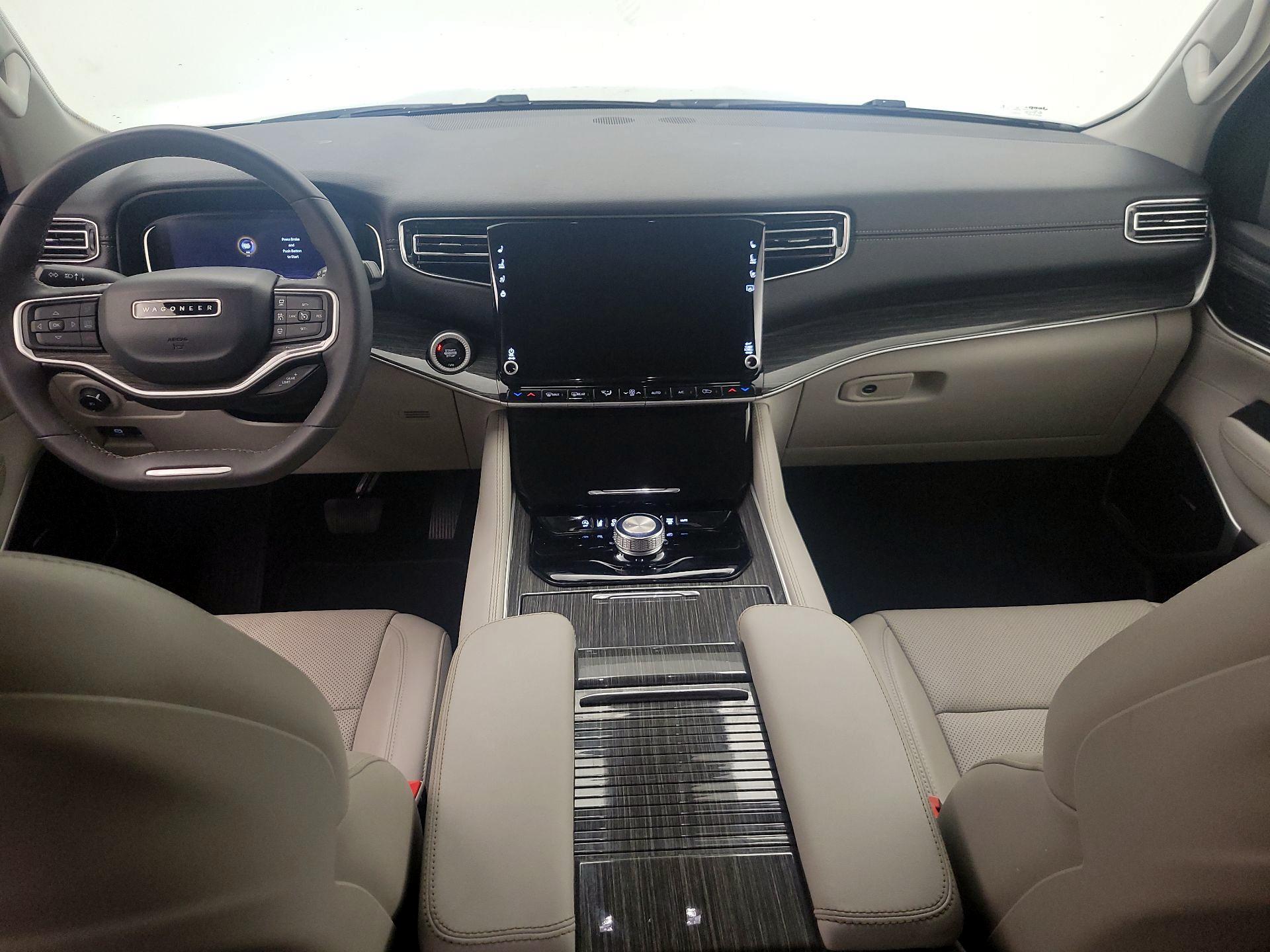 Thumbnail: 2022 Jeep Wagoneer - 9