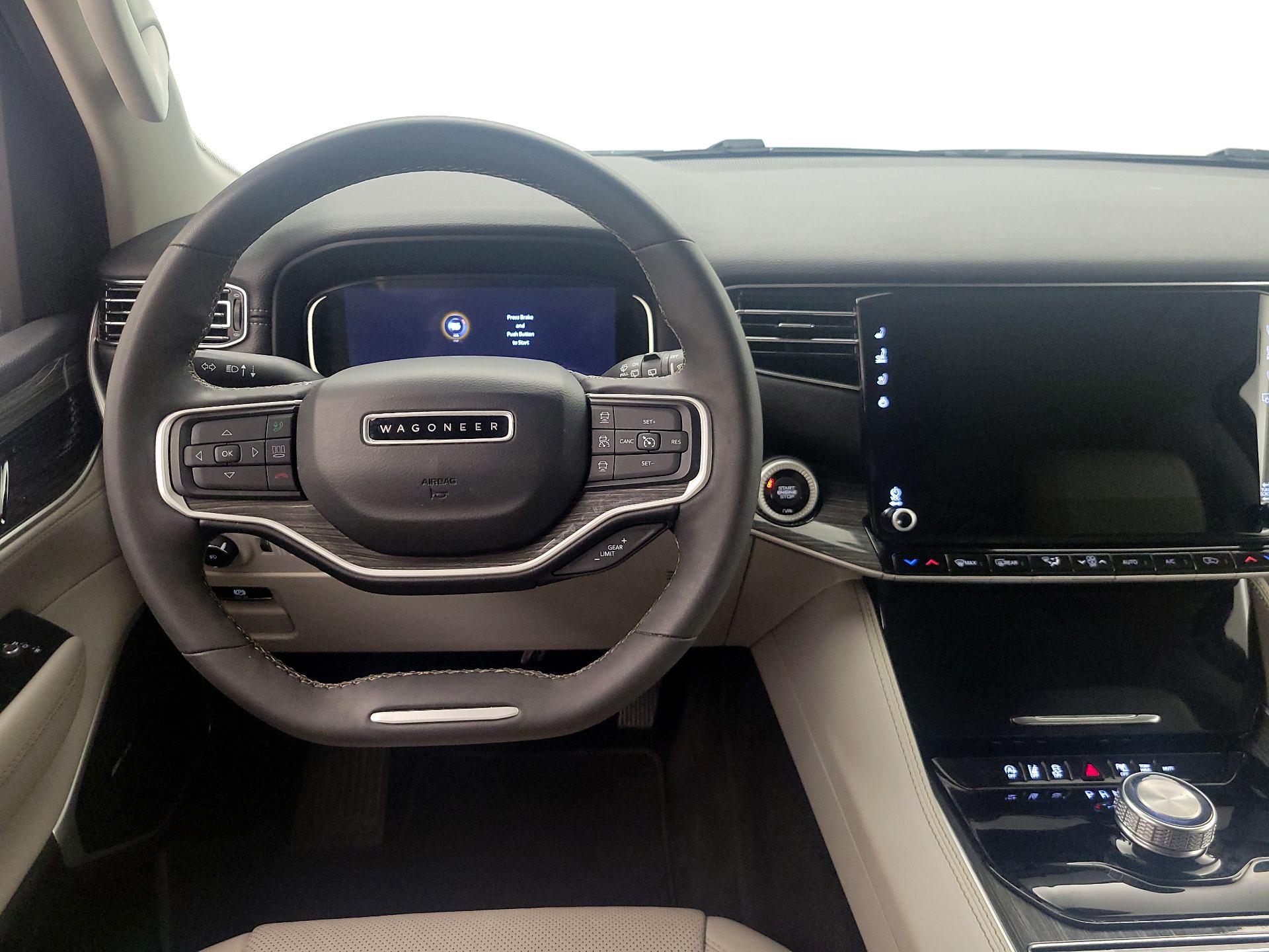 Thumbnail: 2022 Jeep Wagoneer - 10