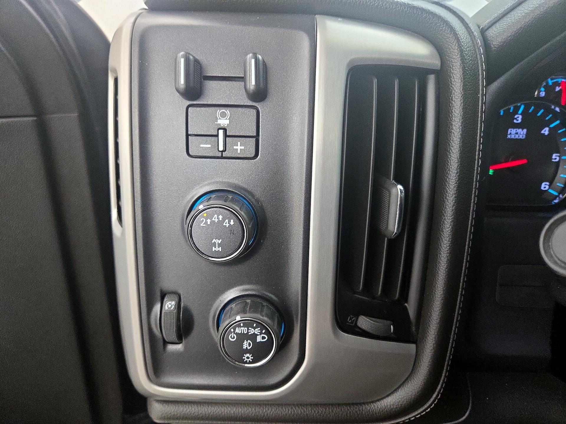 Thumbnail: 2018 GMC Sierra 3500 - 13