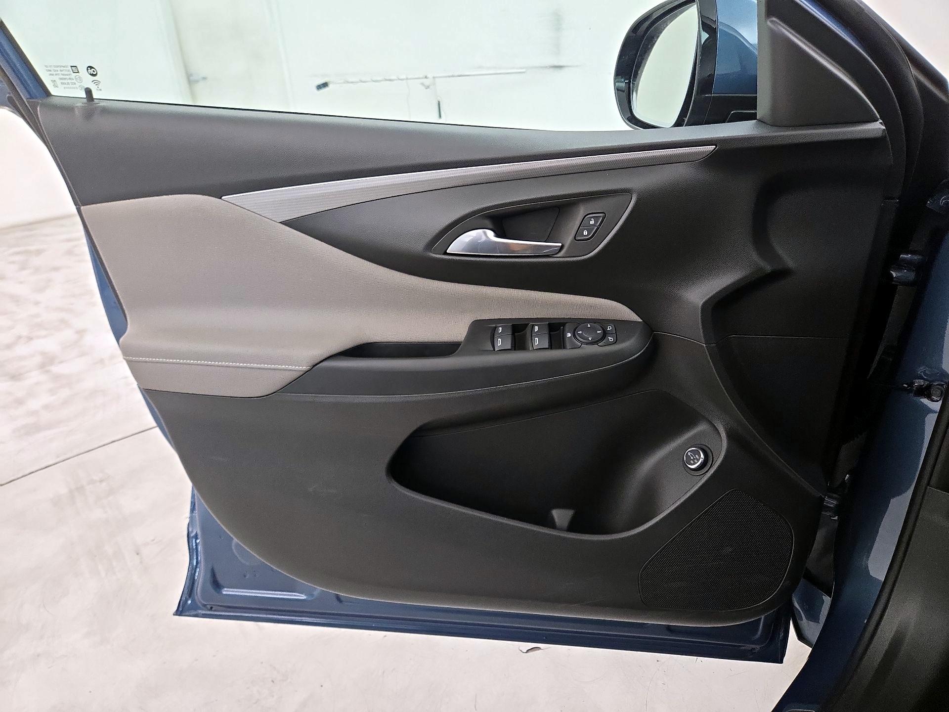 Thumbnail: 2024 Buick Envista - 9