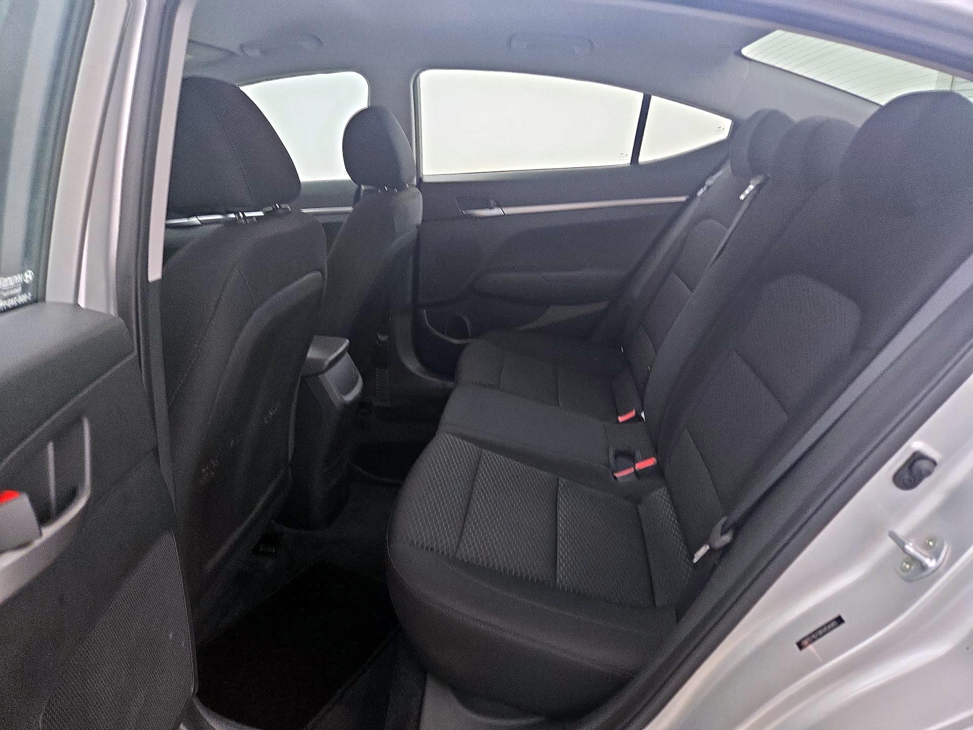Thumbnail: 2019 Hyundai Elantra - 19