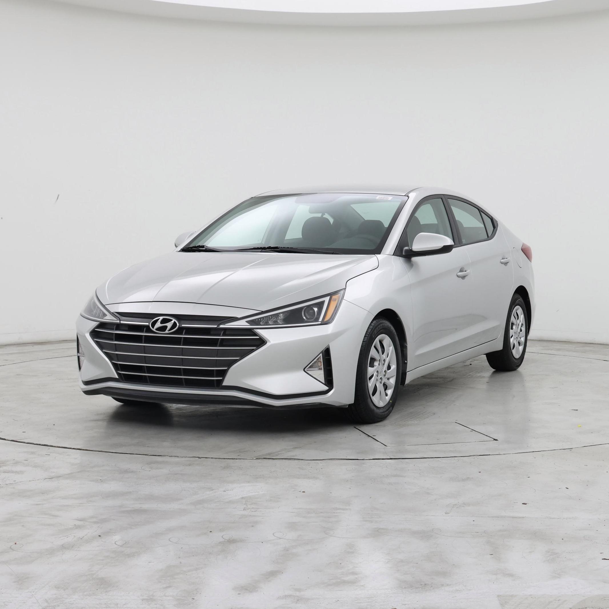 Thumbnail: 2019 Hyundai Elantra - 4