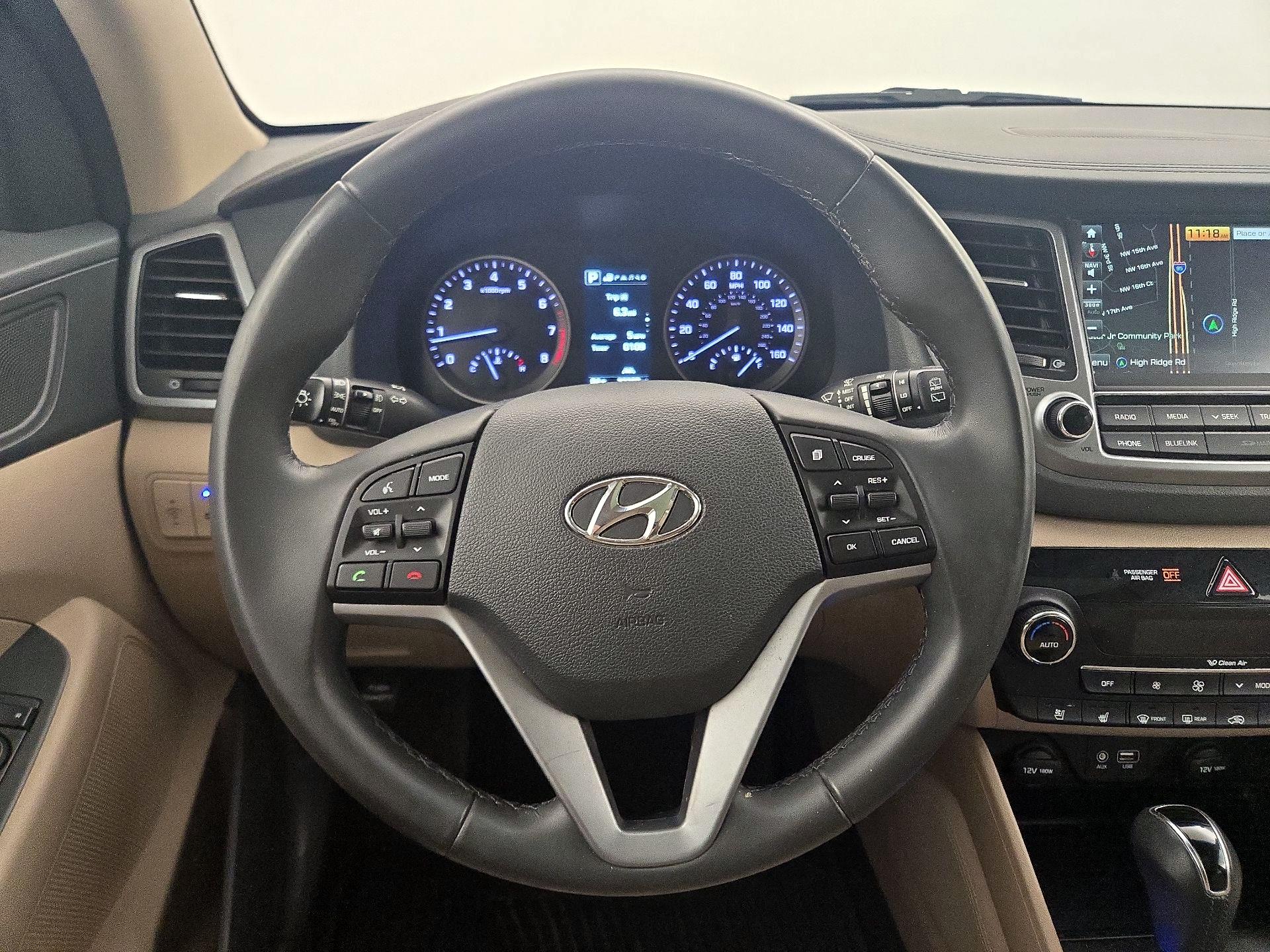 Thumbnail: 2017 Hyundai Tucson - 10
