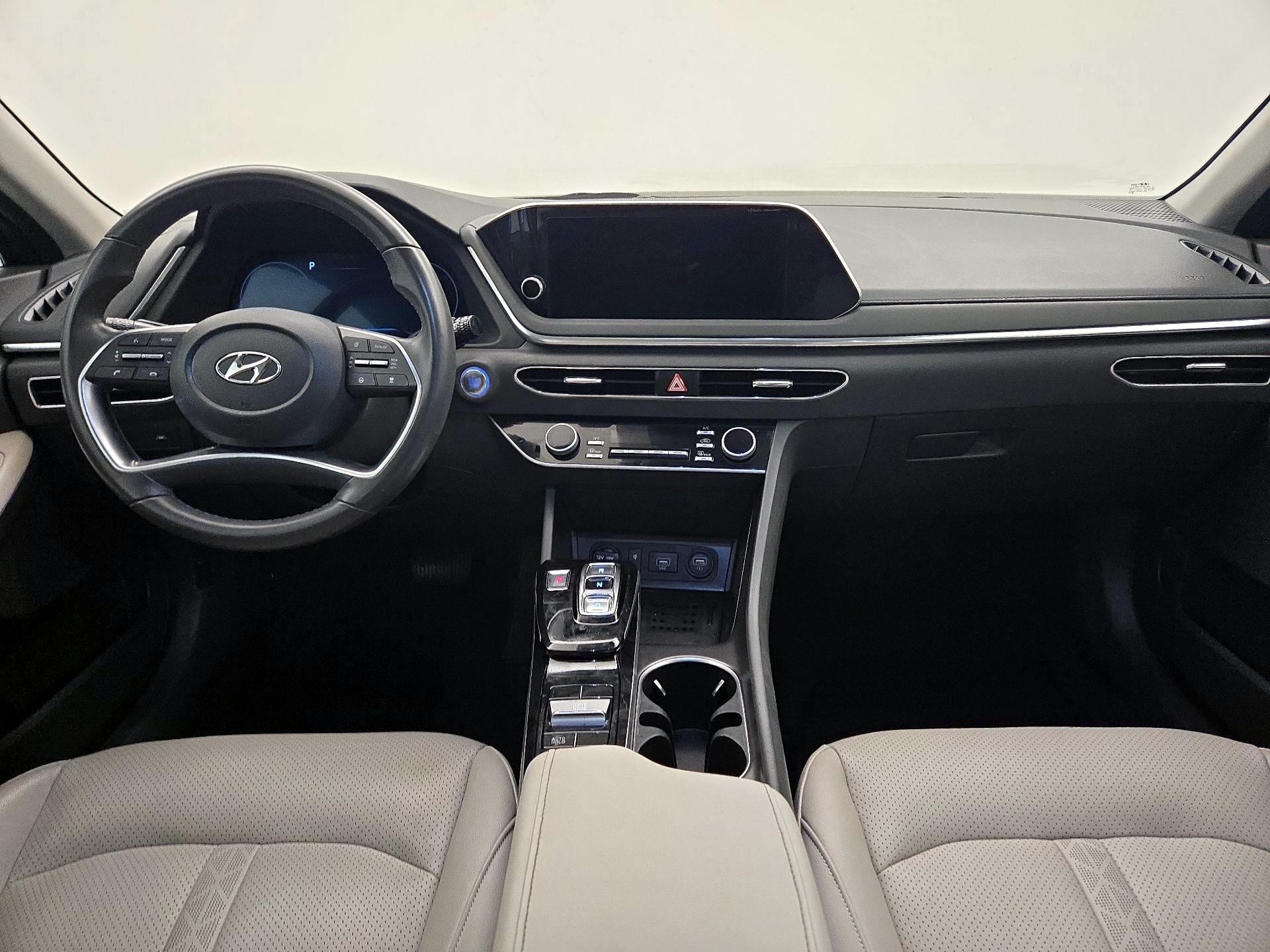 Thumbnail: 2023 Hyundai Sonata - 9
