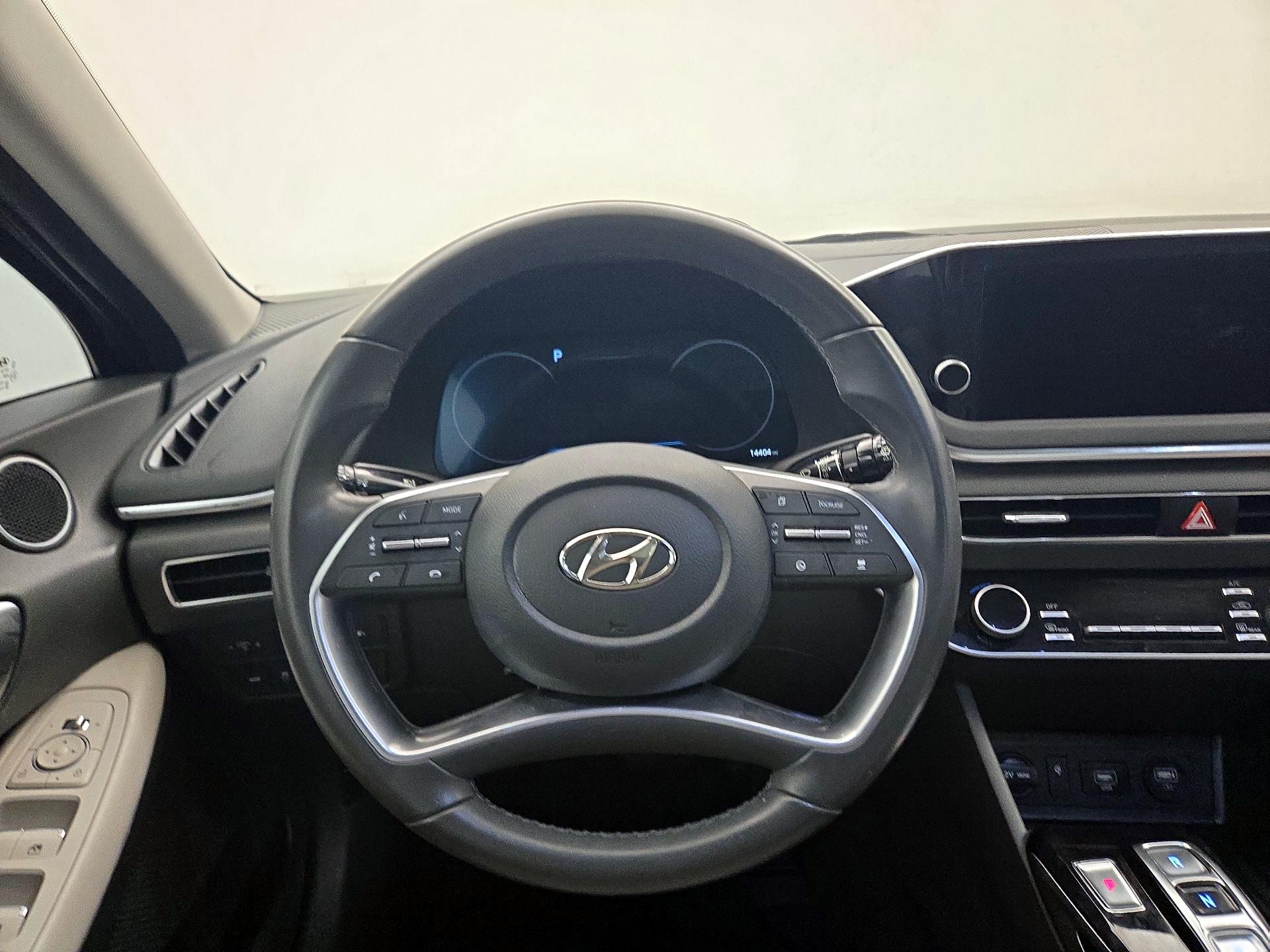 Thumbnail: 2023 Hyundai Sonata - 10
