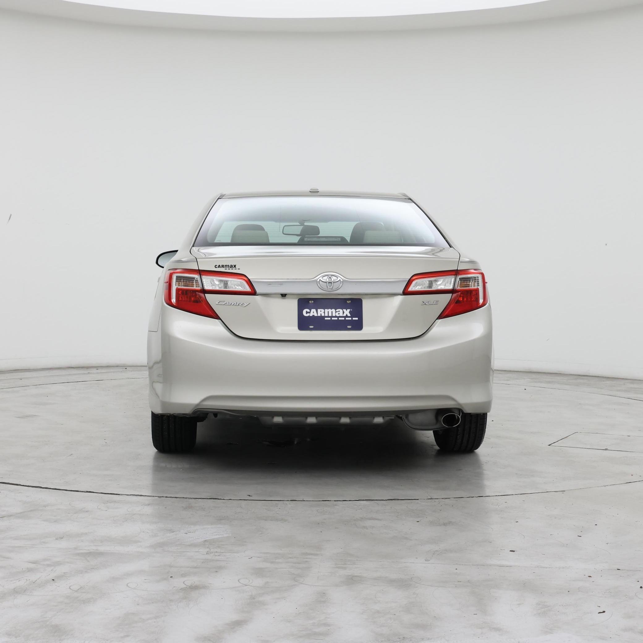 Thumbnail: 2014 Toyota Camry - 6