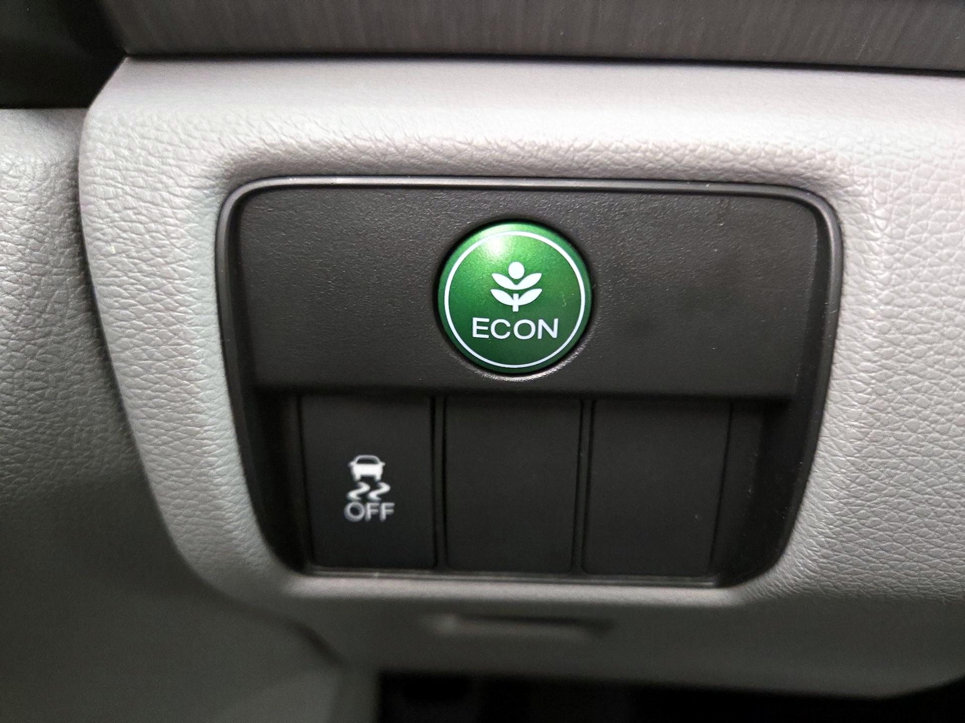 Thumbnail: 2013 Honda Accord - 13