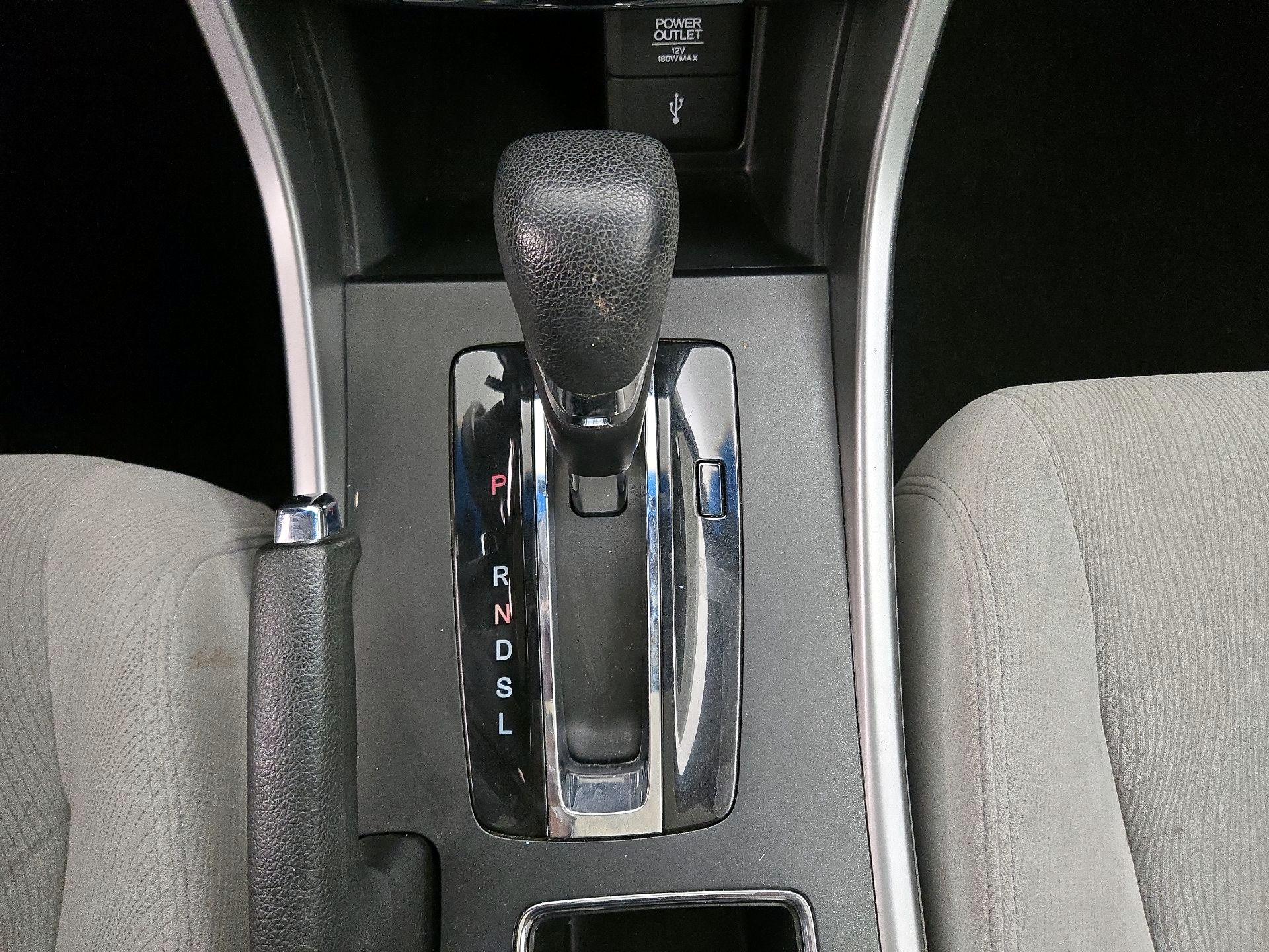 Thumbnail: 2013 Honda Accord - 17