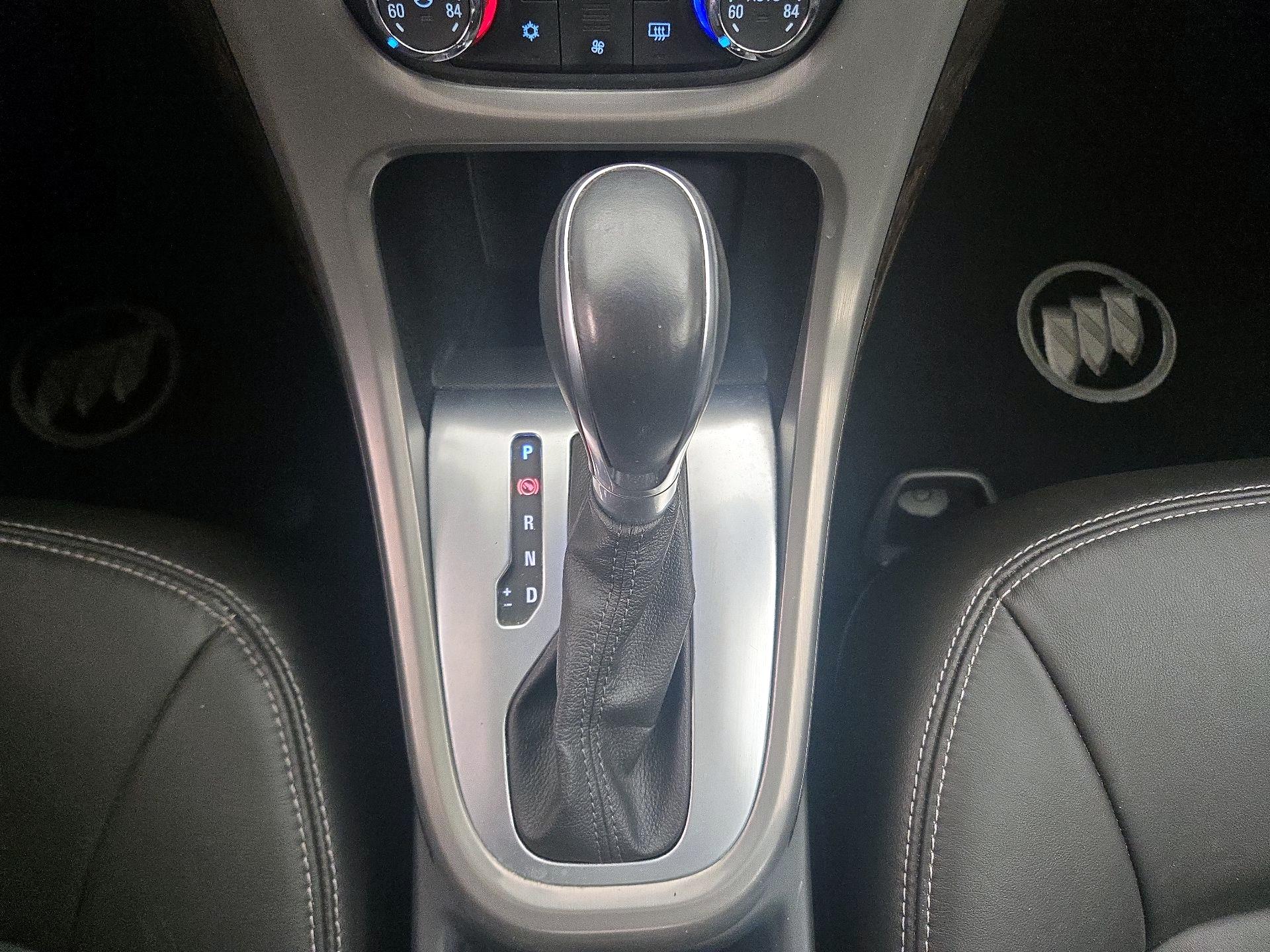 Thumbnail: 2014 Buick Verano - 17