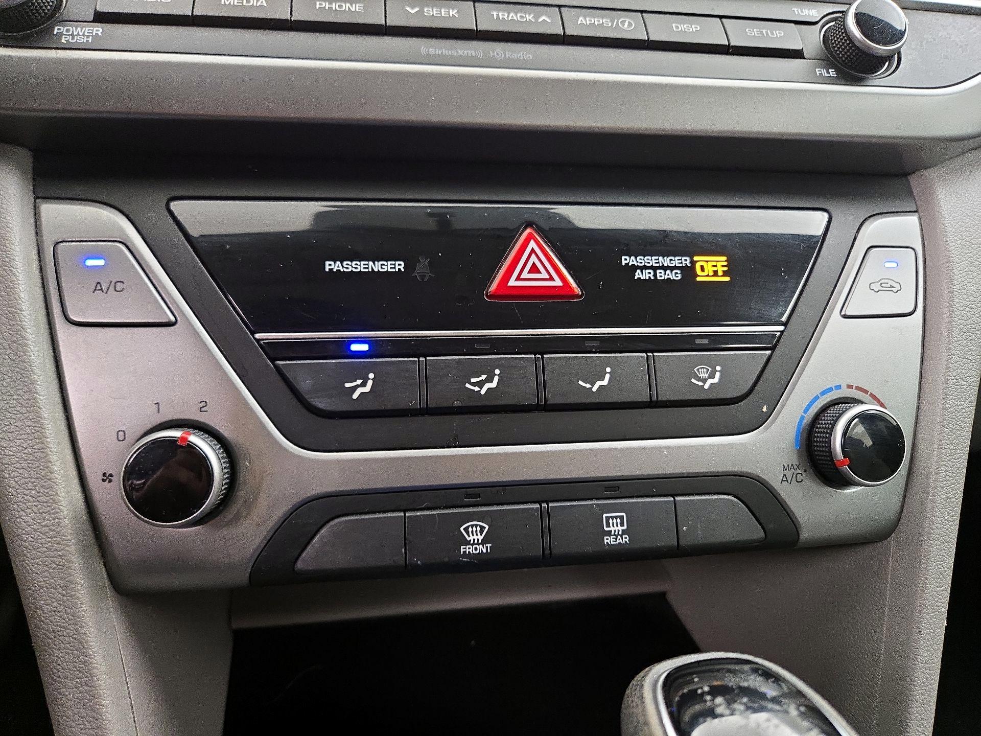 Thumbnail: 2018 Hyundai Elantra - 16