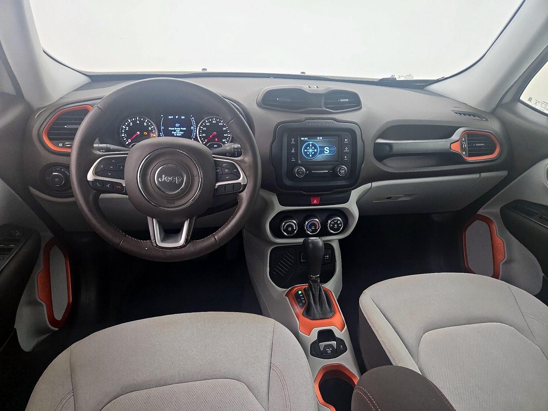 Thumbnail: 2017 Jeep Renegade - 9